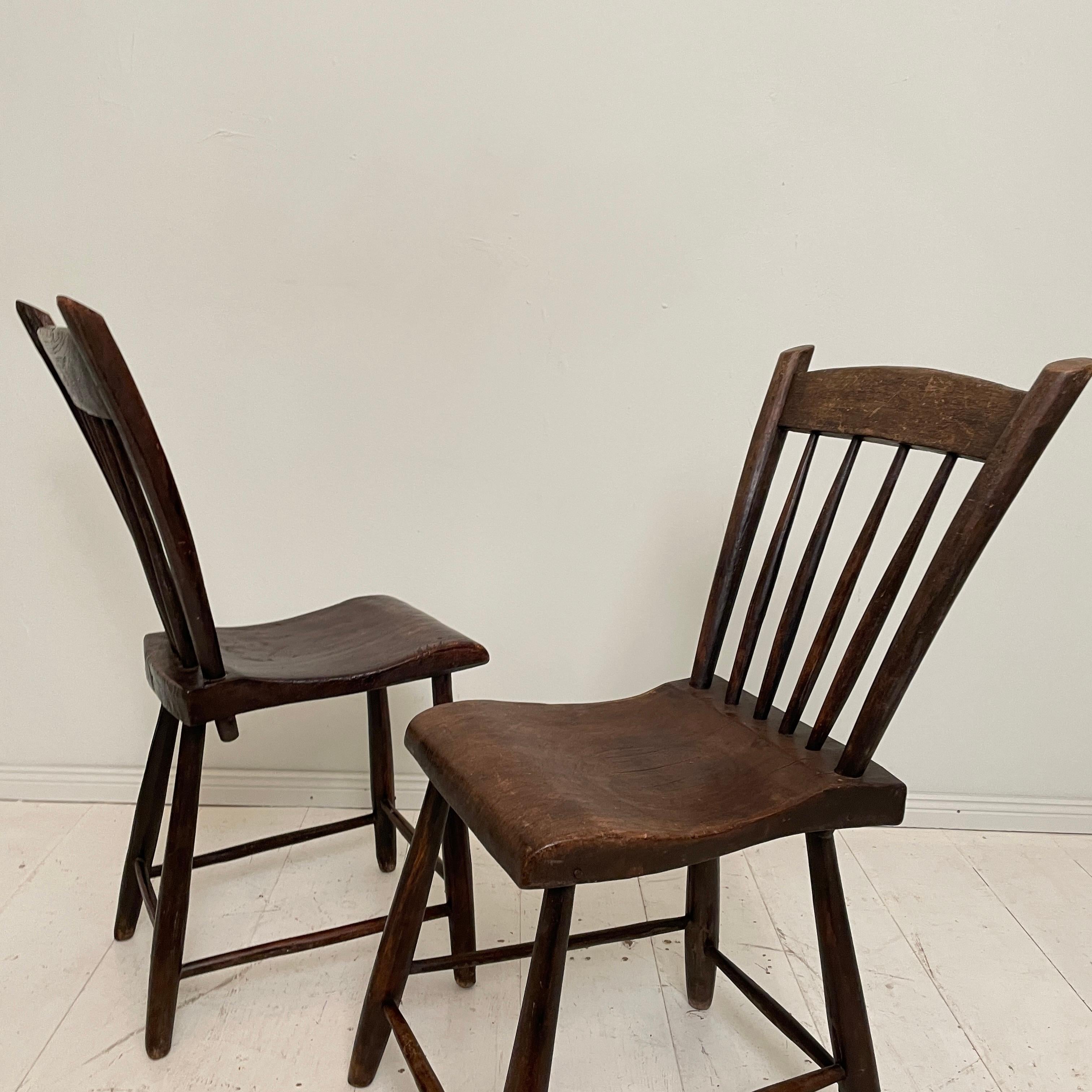 Pair of French Wabi-Sabi Country Chairs in Elm, Around 1830 3