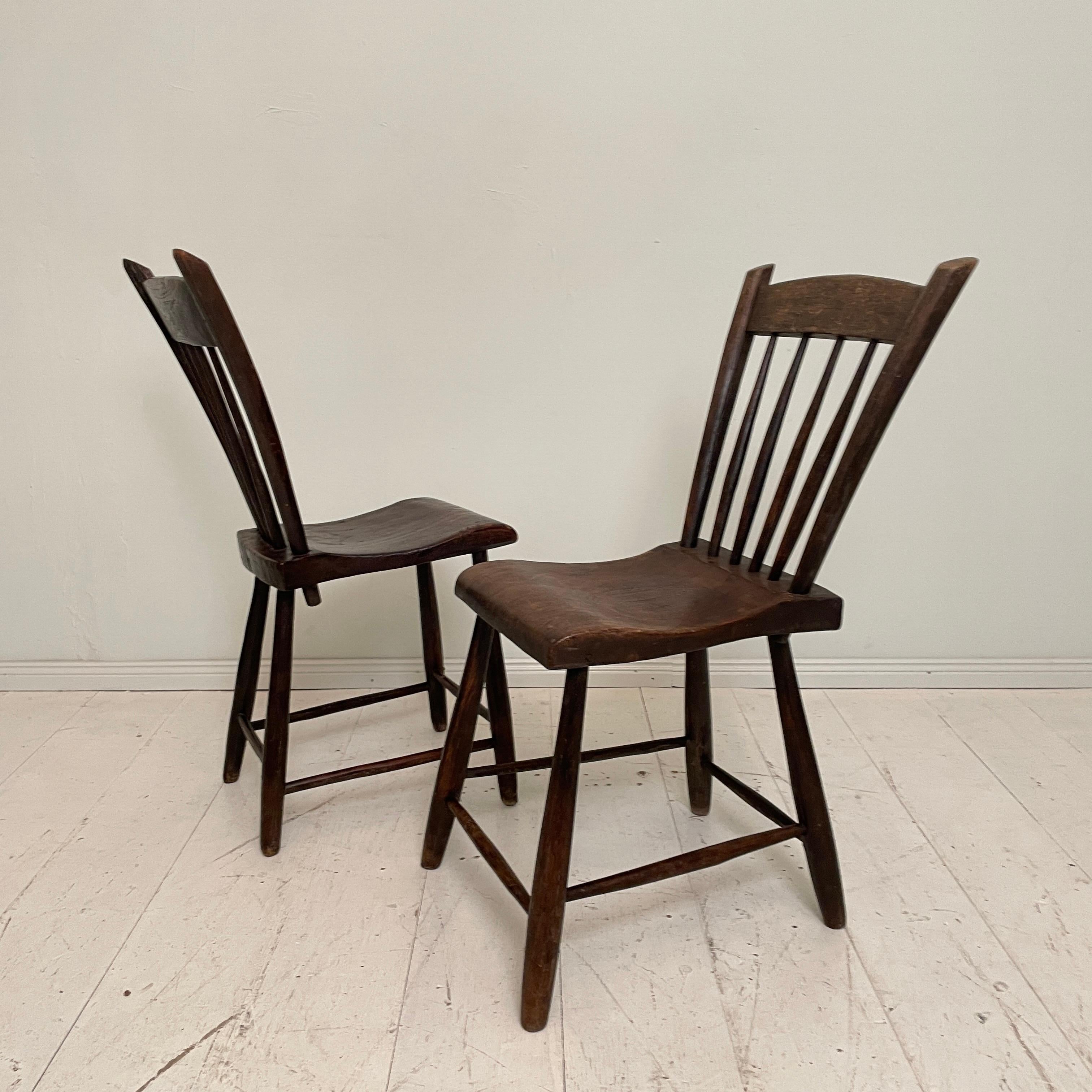 Pair of French Wabi-Sabi Country Chairs in Elm, Around 1830 4