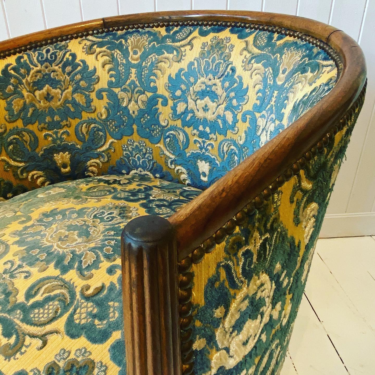 Pair of French Walnut and Damask Tub Chairs, circa 1920 For Sale 1