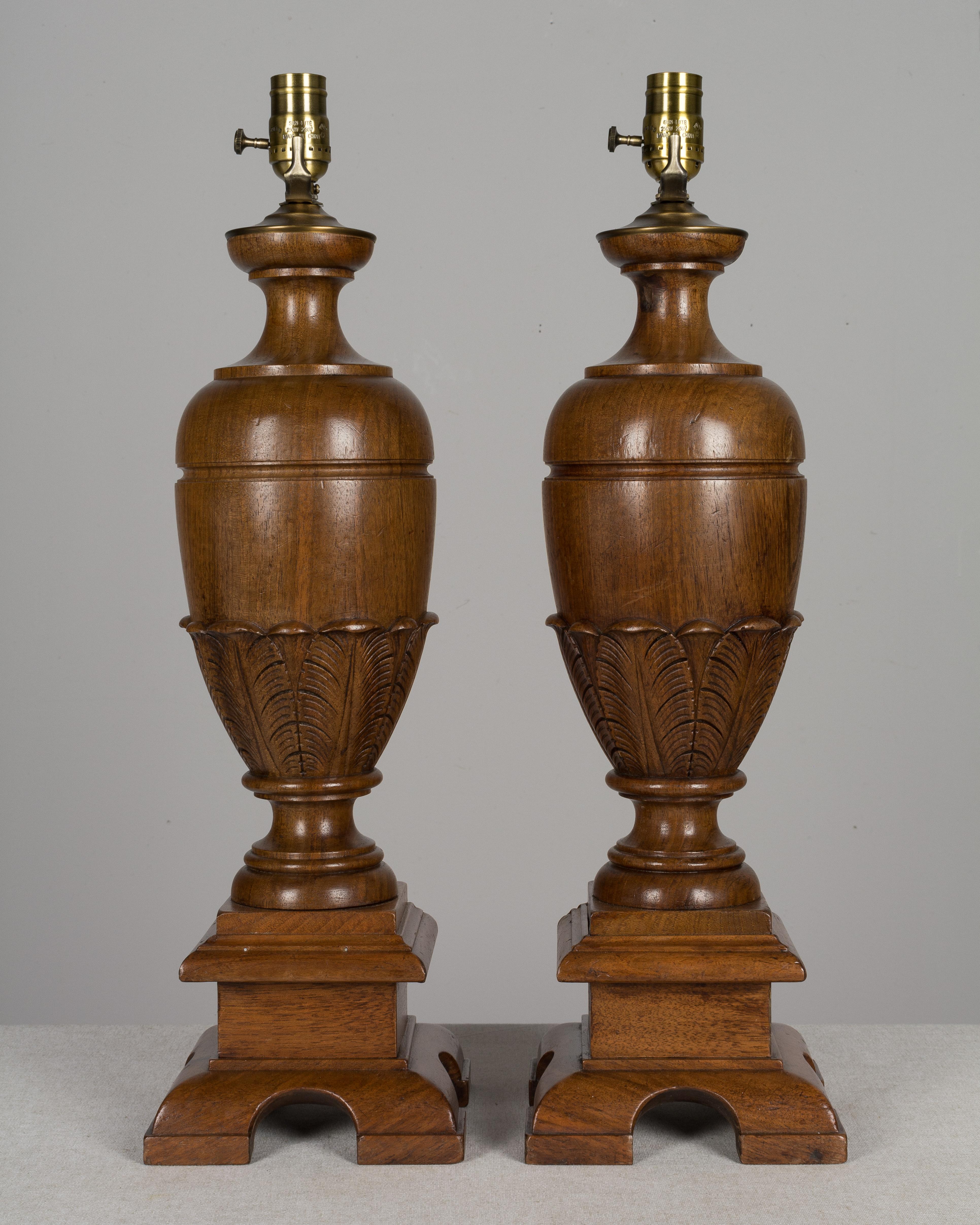 Pair of French Walnut Baluster Form Lamps In Good Condition For Sale In Winter Park, FL