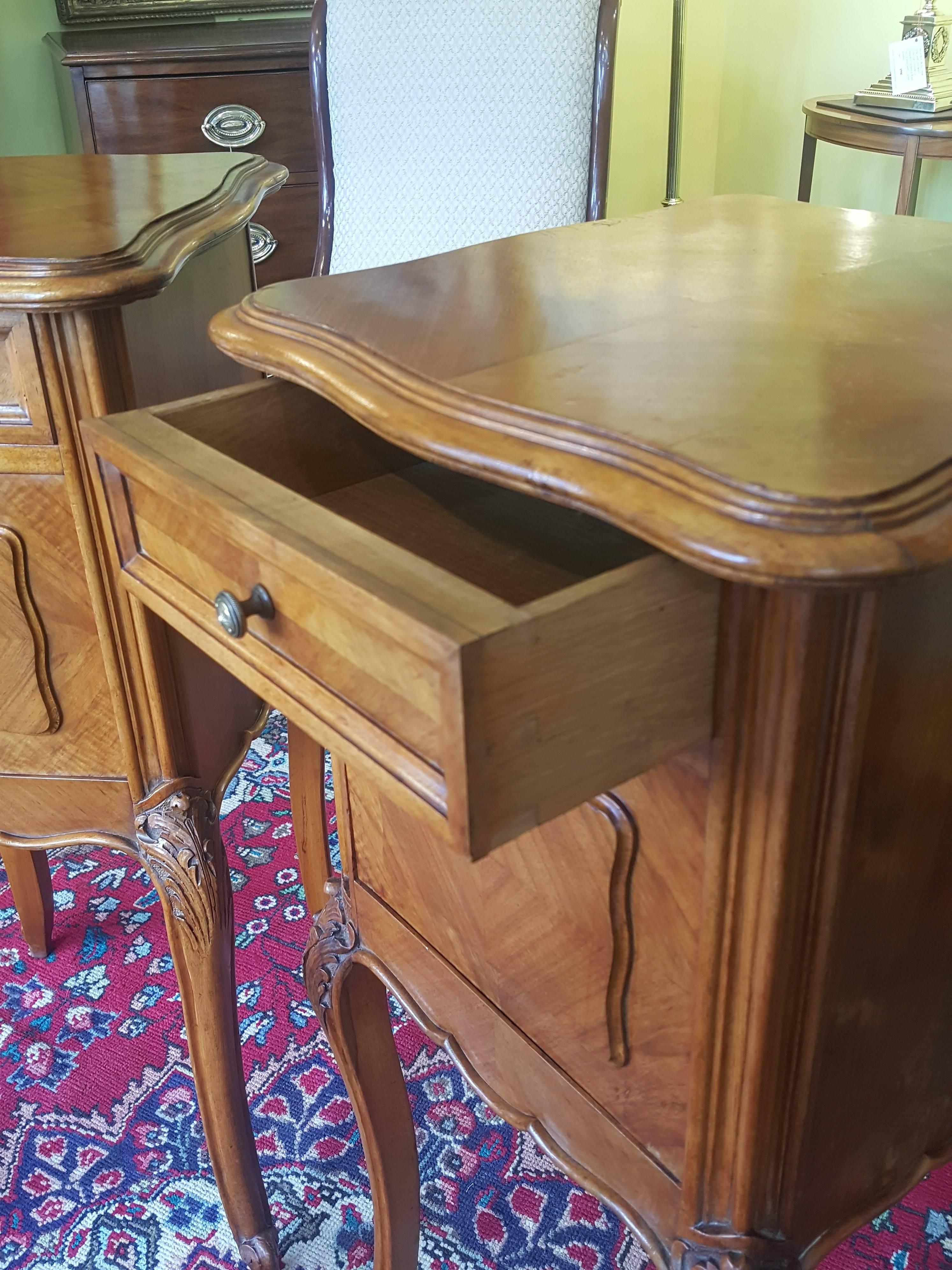 Pair of French Walnut Bedside Cabinets 1