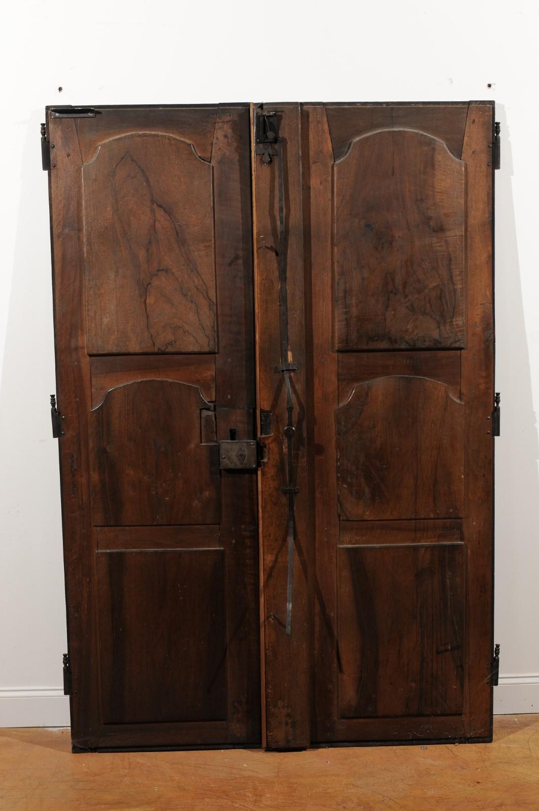 Pair of French Walnut Hand Carved Wooden Doors with Foliage Motifs, circa 1750 1