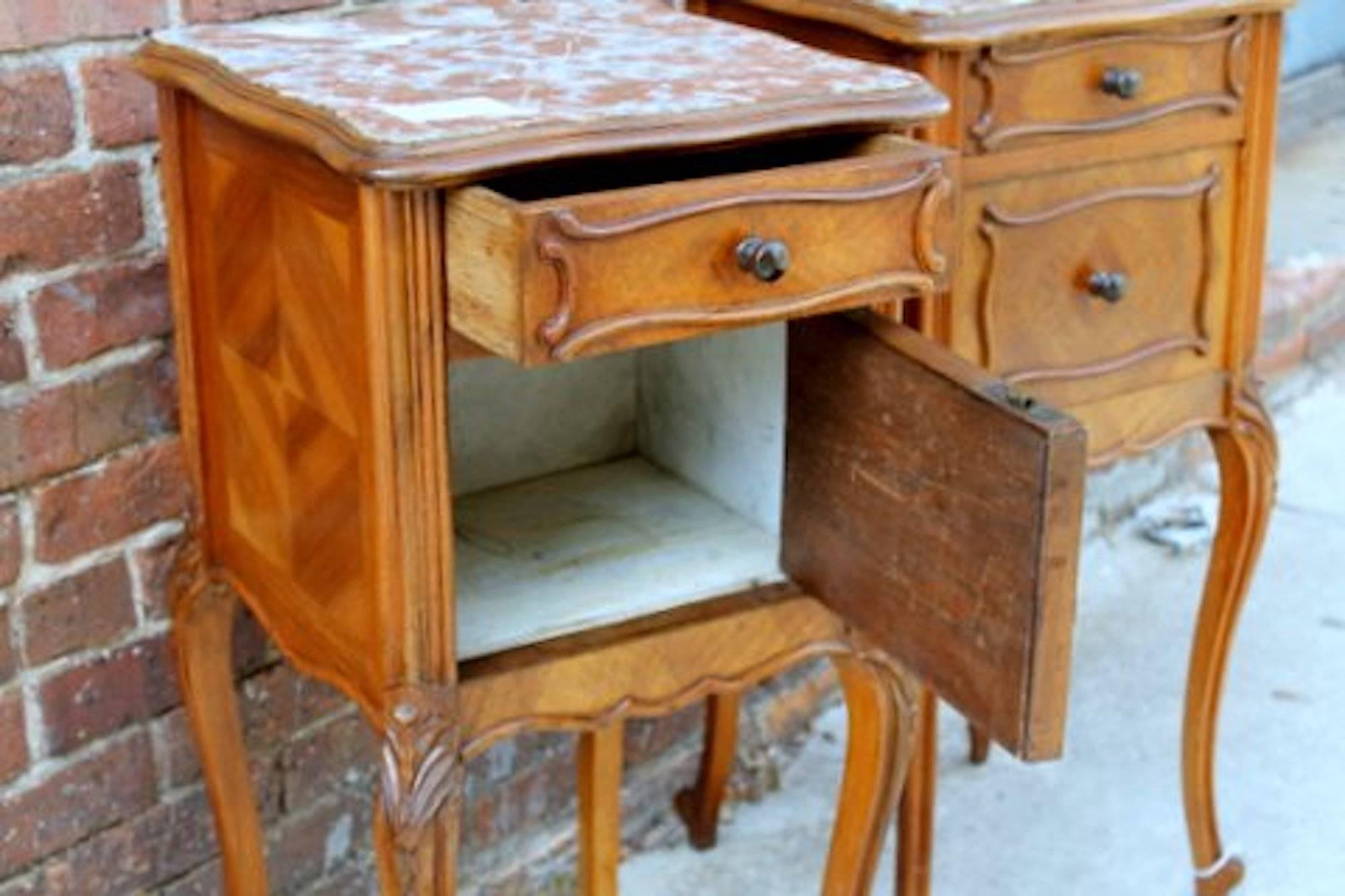 19th Century Pair of French Walnut Louis XV Style Marble Top Bedside/Chairside Tables