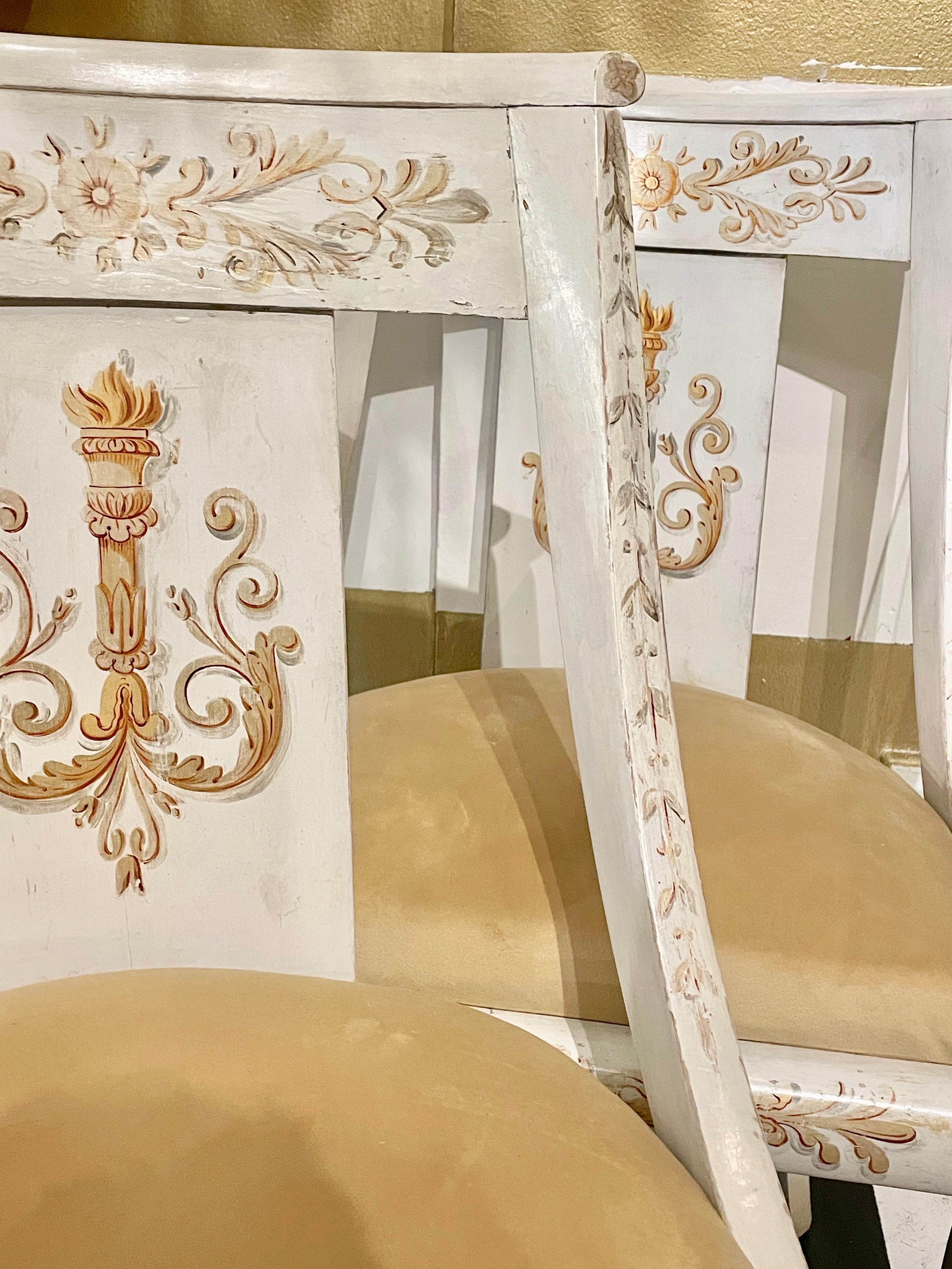 Pair of French White and Gilt Empire Chairs, c.1820 In Fair Condition For Sale In London, GB
