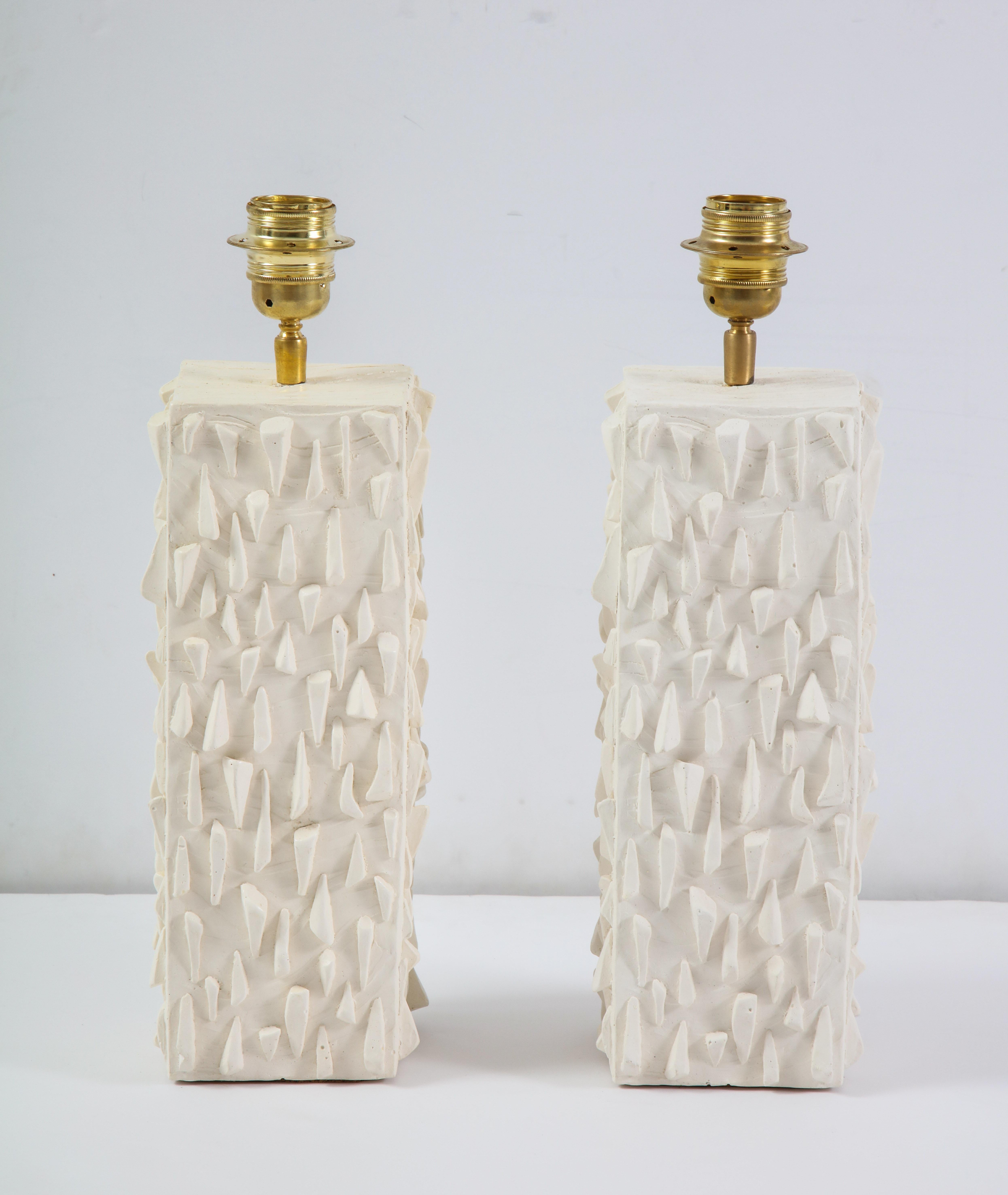 Pair of French White Ceramic Lamps In New Condition In Mt. Kisco, NY