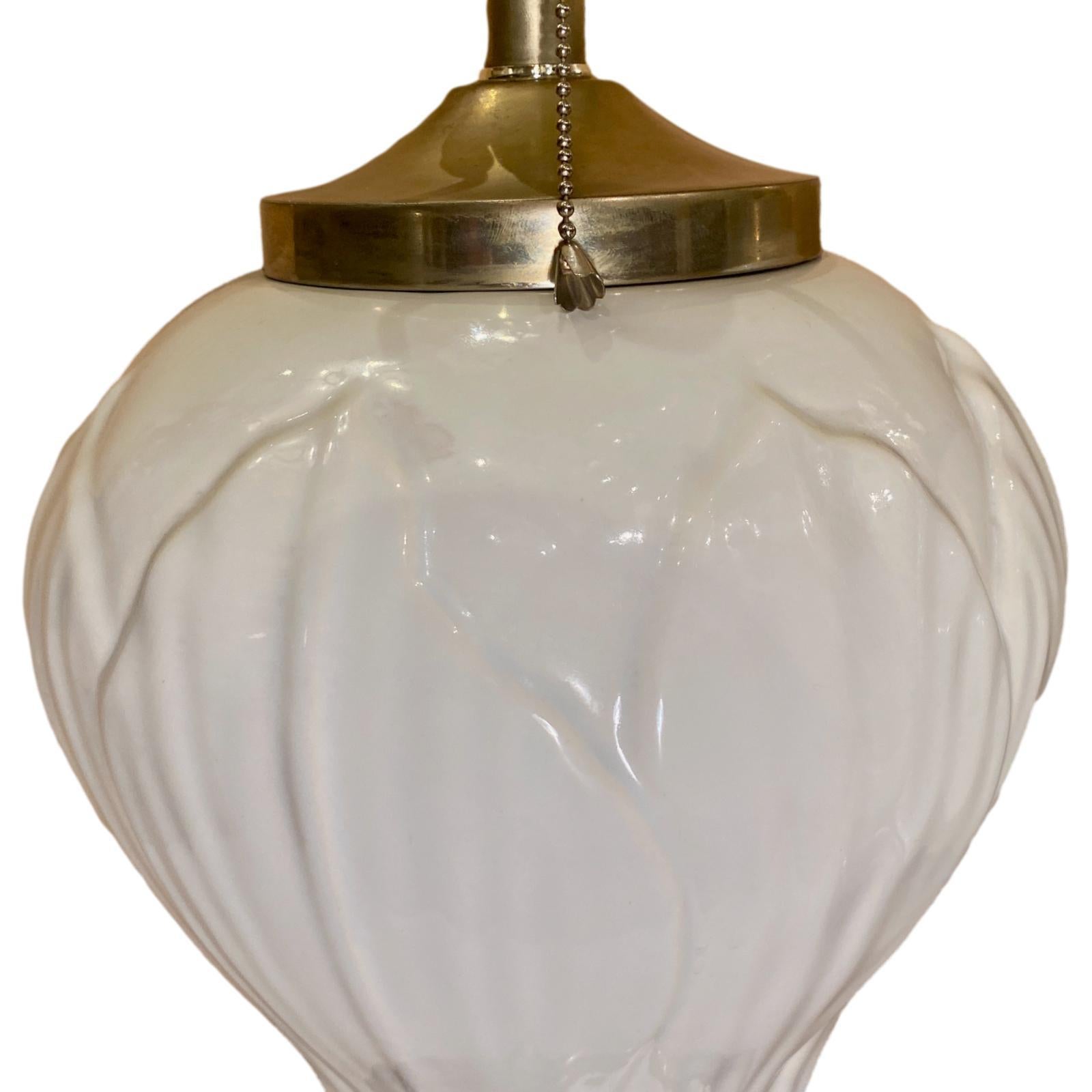 Pair of French White Porcelain Lamps In Good Condition For Sale In New York, NY