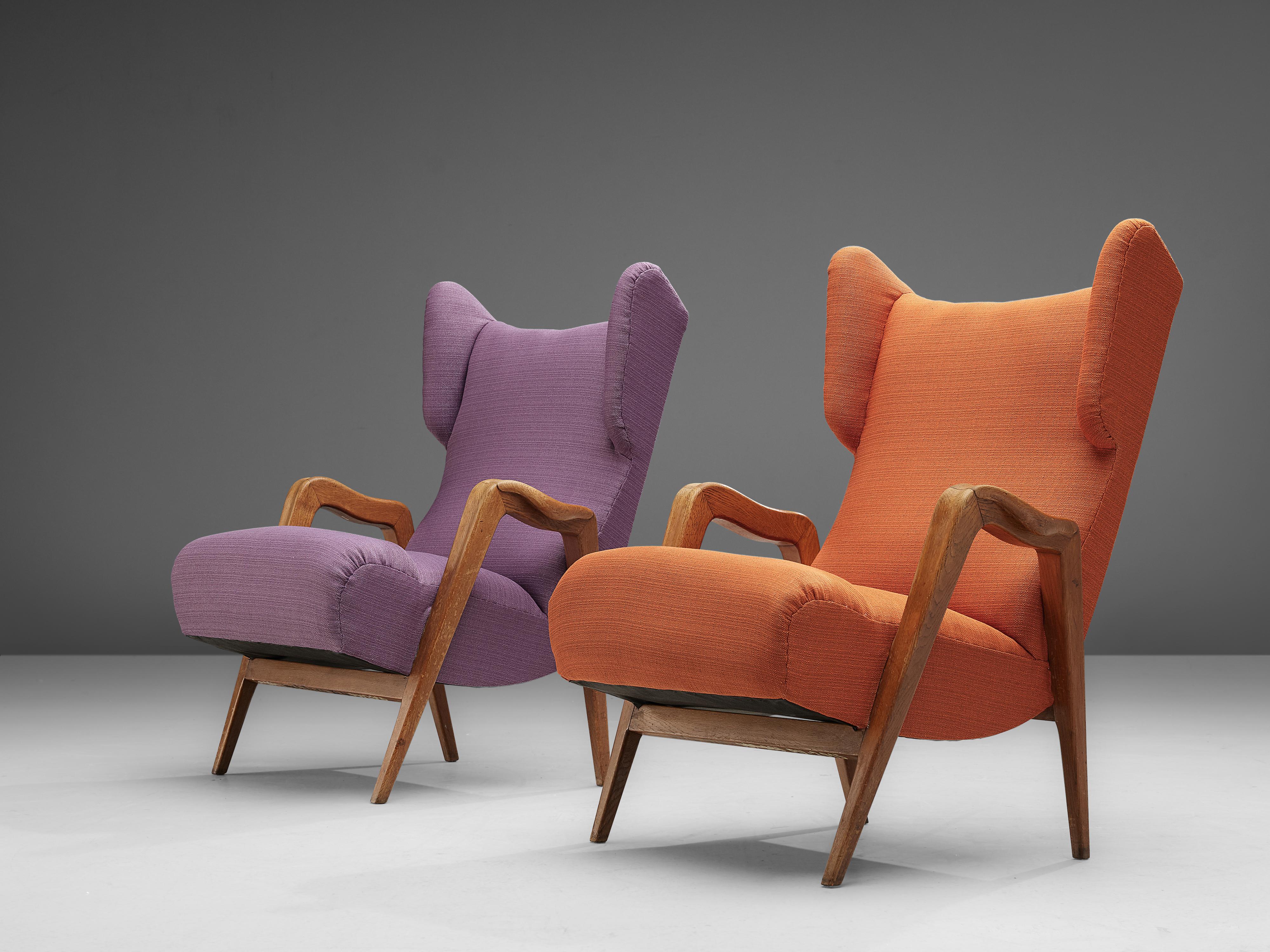 Mid-Century Modern Pair of Wingback Lounge Chairs with Oak Frame