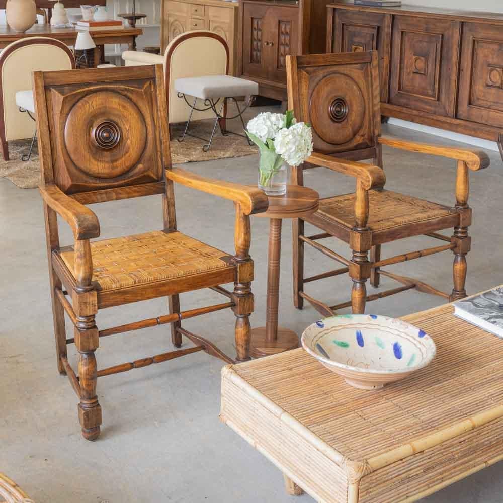 Paar französische Stühle aus Holz und Geflecht von Charles Dudouyt (Französisch) im Angebot