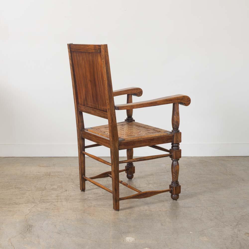 Paar französische Stühle aus Holz und Geflecht von Charles Dudouyt im Angebot 1