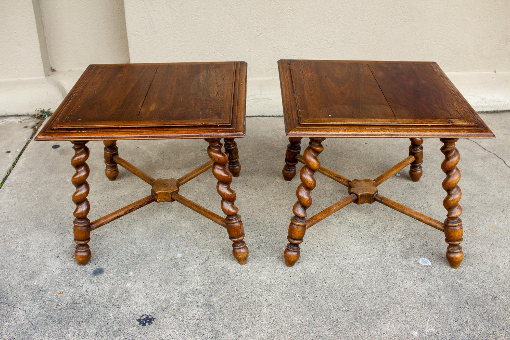 Early 20th Century Pair of French Wood Jacobean Style Barley Twist Leg Side Tables, circa 1900