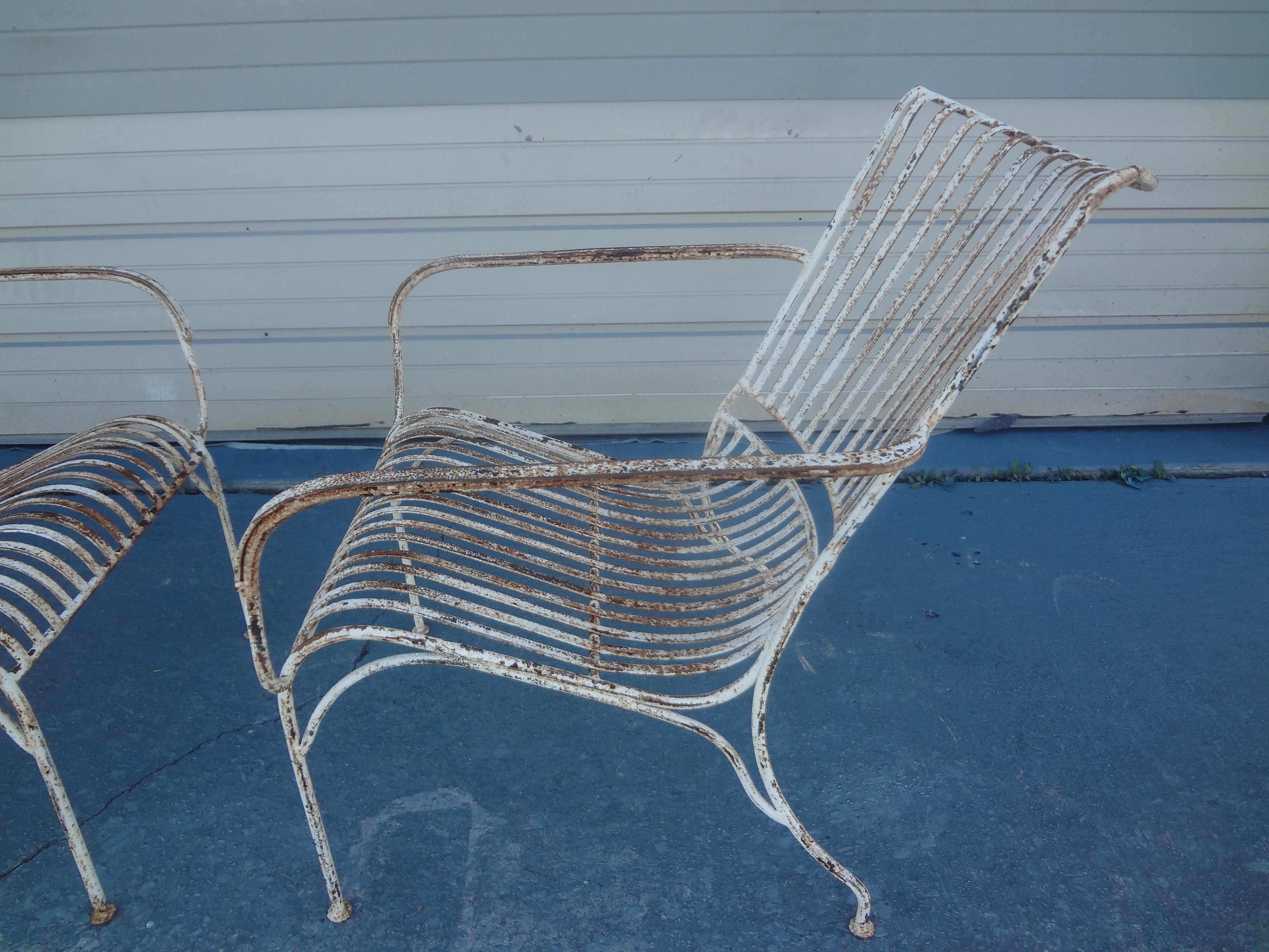 Pair Of French Wrought Iron Garden Chairs In Good Condition For Sale In Houston, TX