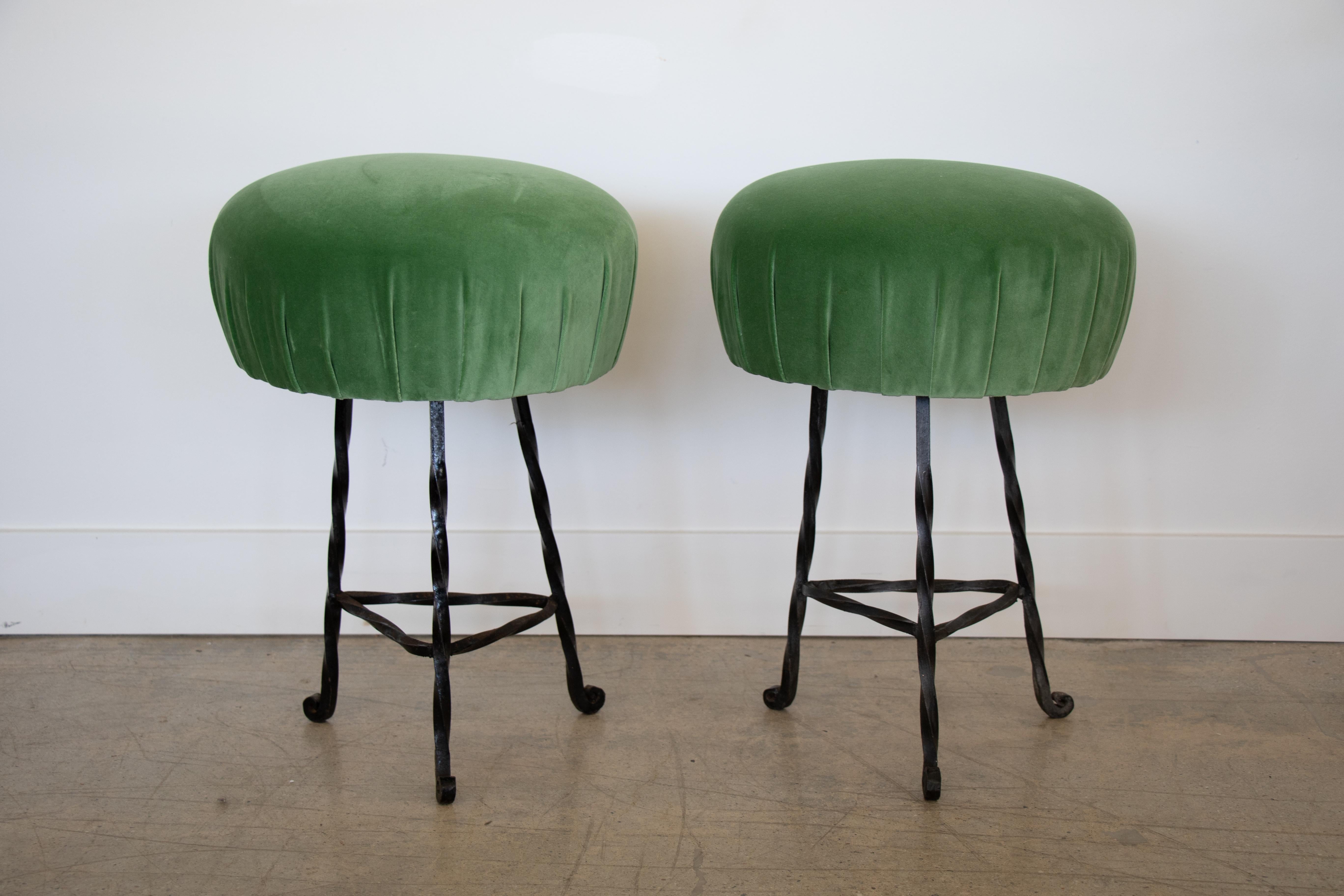 Pair of French Wrought Iron Twisted Stools In Good Condition In Los Angeles, CA