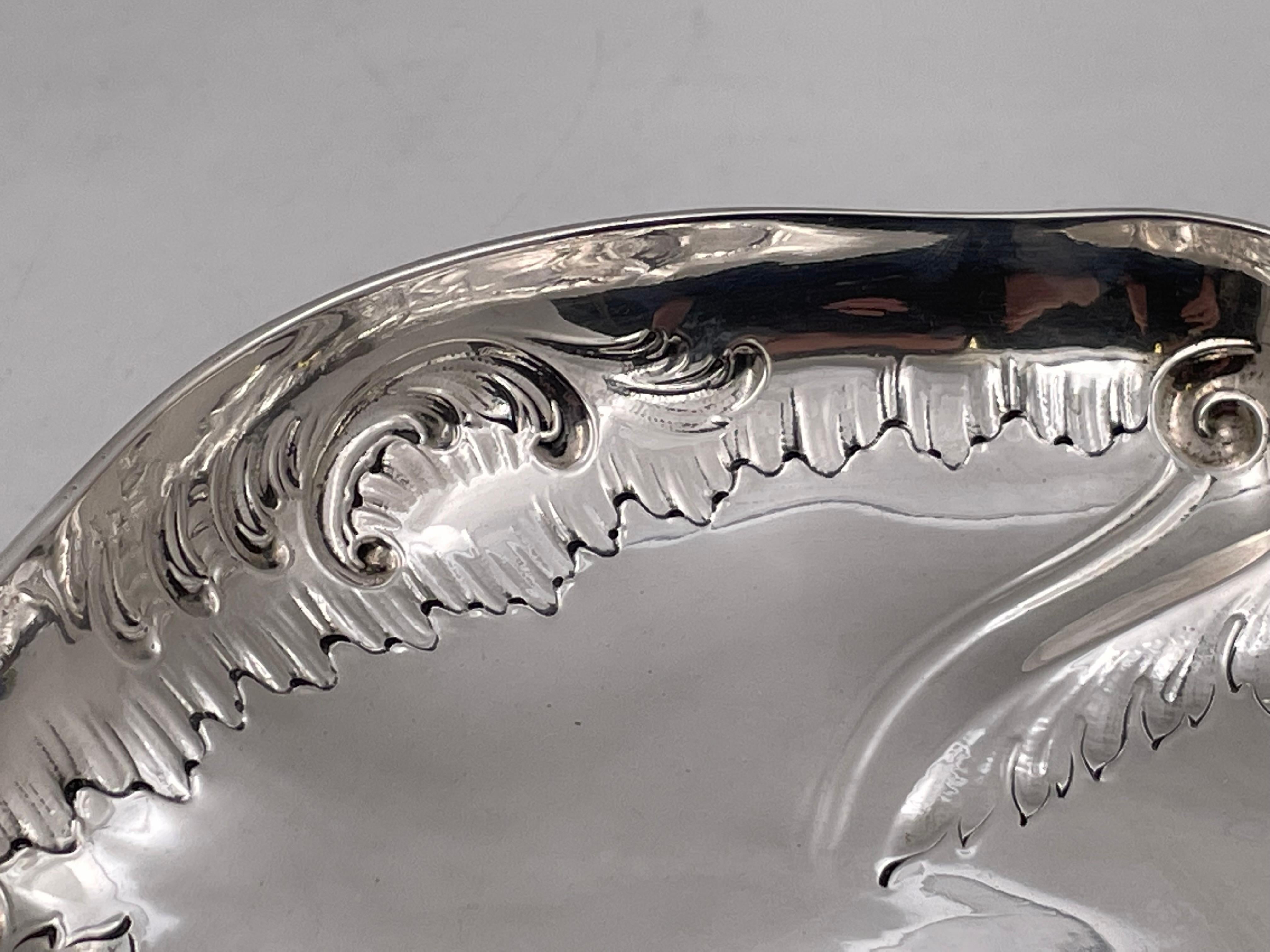Pair of Friedlander Royal Maker Continental Silver 19th Century Tazza / Bowls In Good Condition For Sale In New York, NY