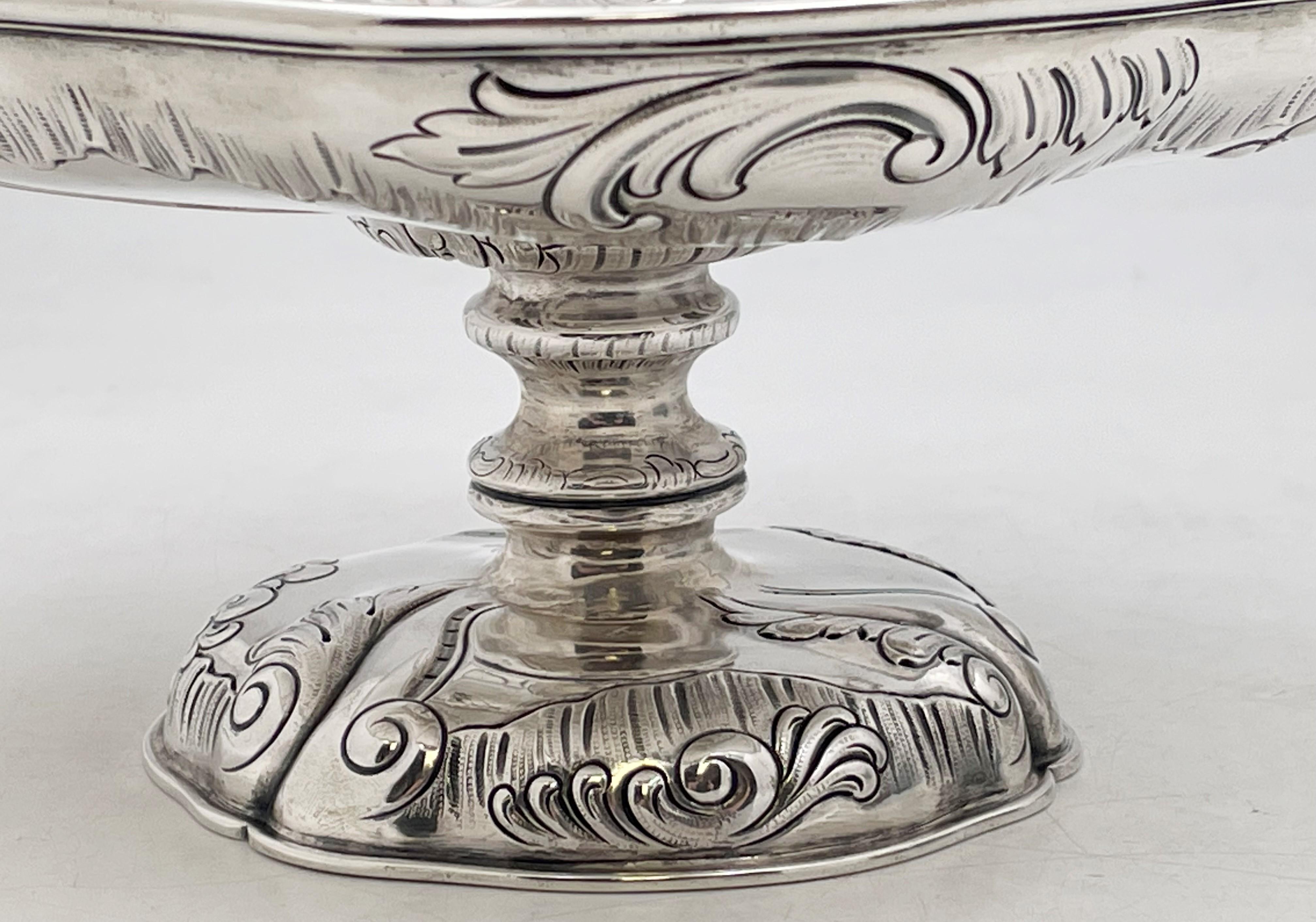 Pair of Friedlander Royal Maker Continental Silver 19th Century Tazza / Bowls For Sale 2