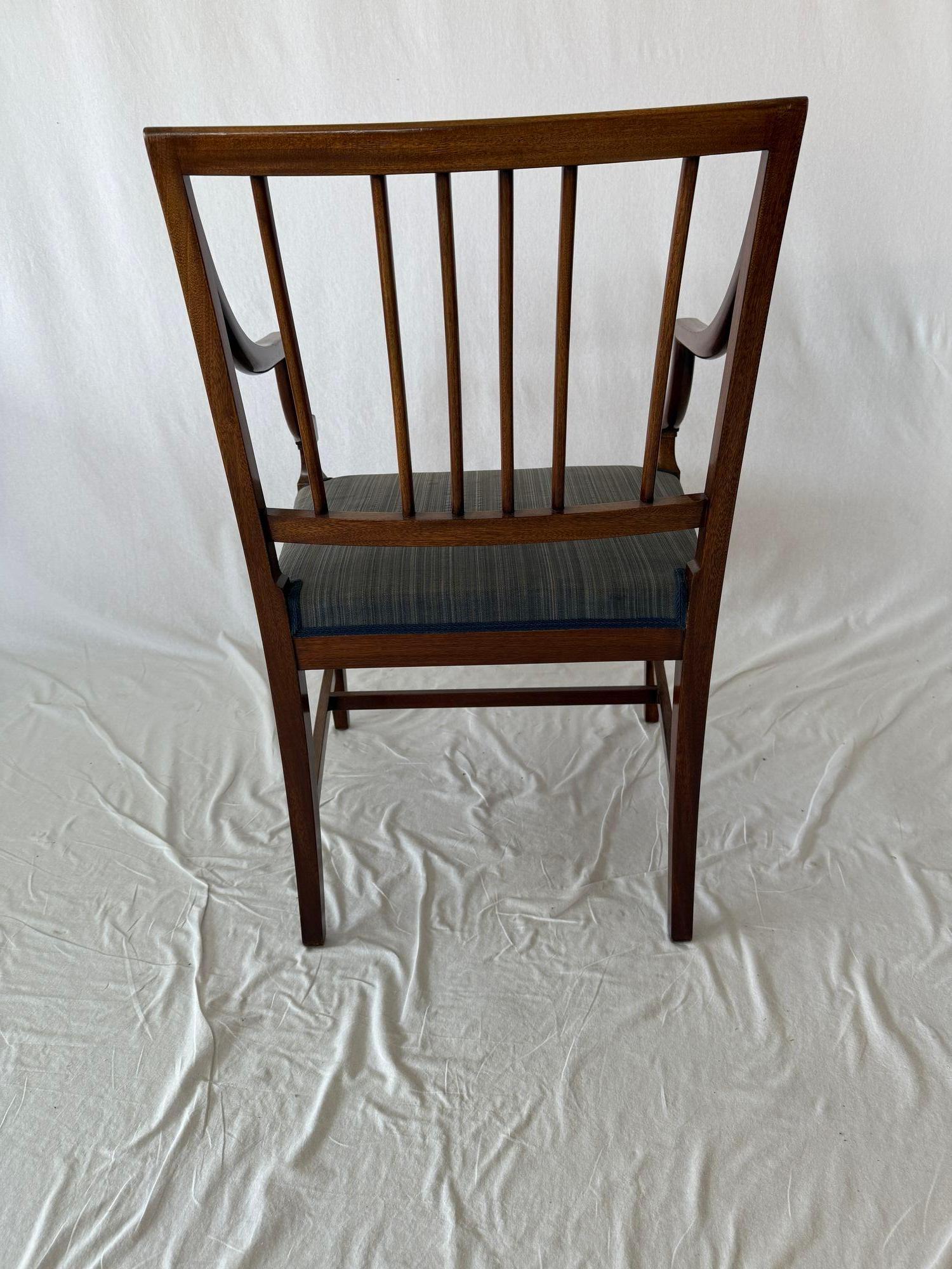 Paire de fauteuils Frits Henningsen en vente 3