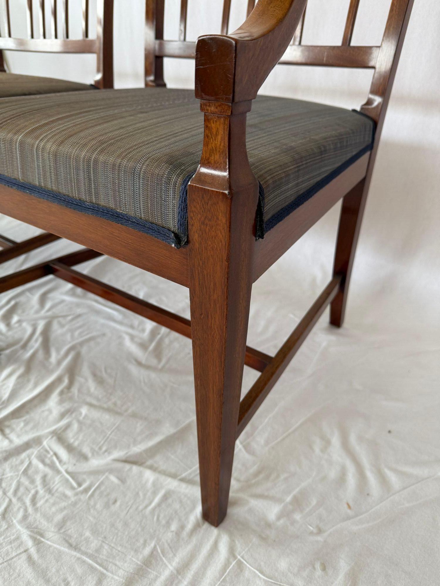 Acajou Paire de fauteuils Frits Henningsen en vente