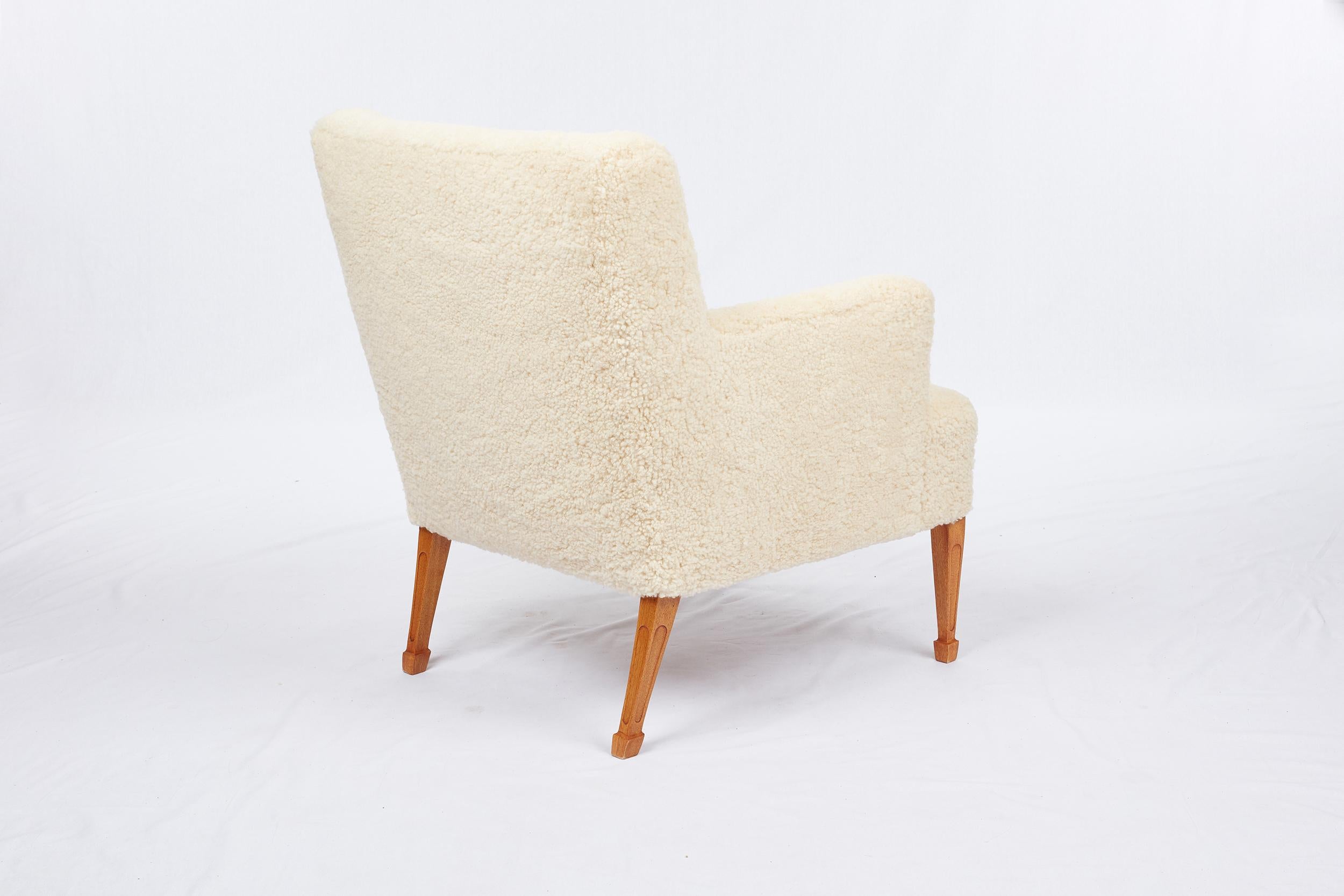 Pair of Frits Henningsen Sheepskin Lounge Chairs 1