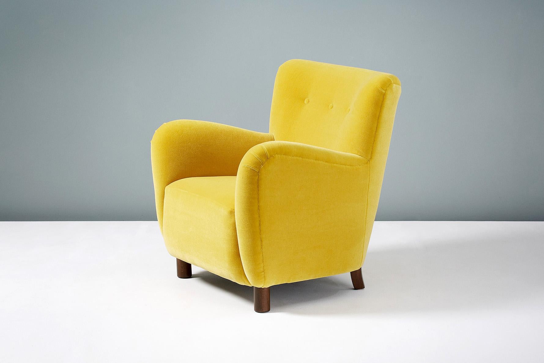 Pair of Fritz Hansen 1950s Mohair Velvet Armchairs In Excellent Condition In London, GB