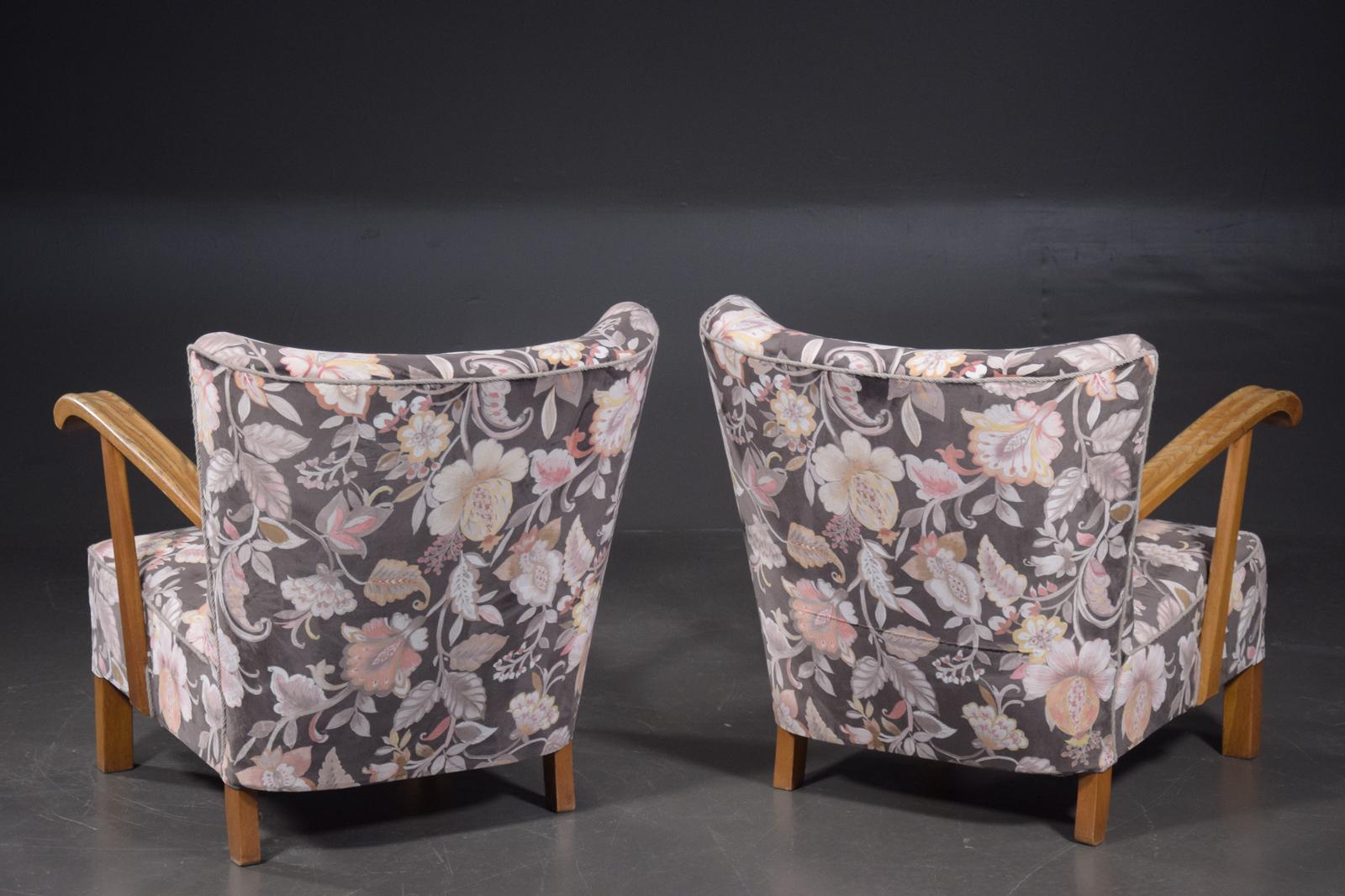 Wool Pair of Fritz Hansen Attributed Danish Easy Lounge or Club Chairs, 1940s