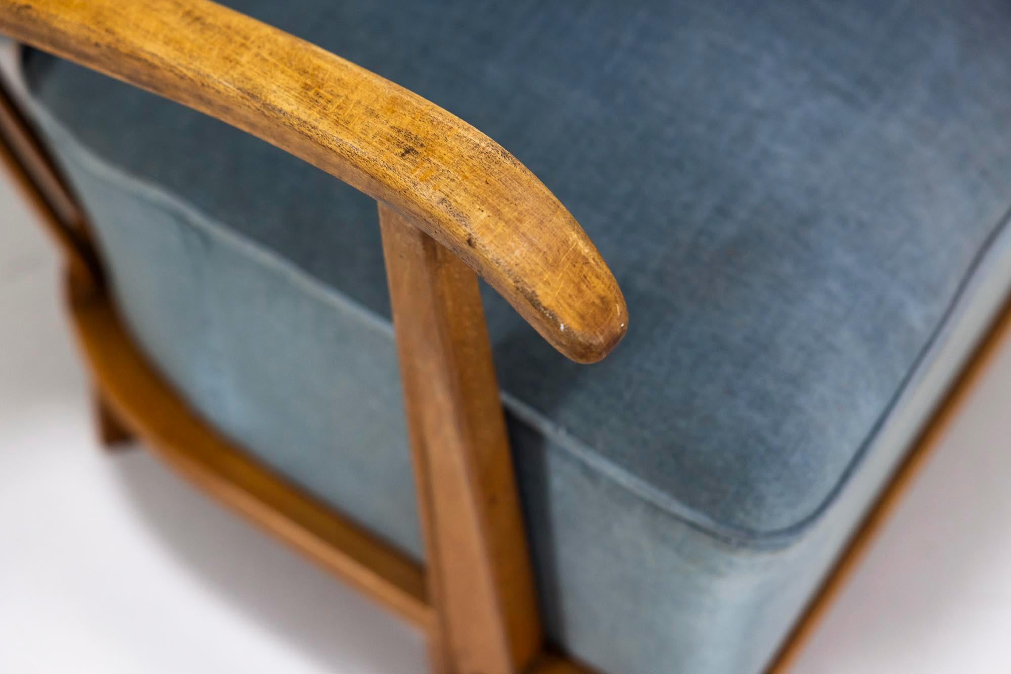 Pair of Fritz Hansen Model 1590 Lounge Chairs, Denmark 1940s For Sale 6
