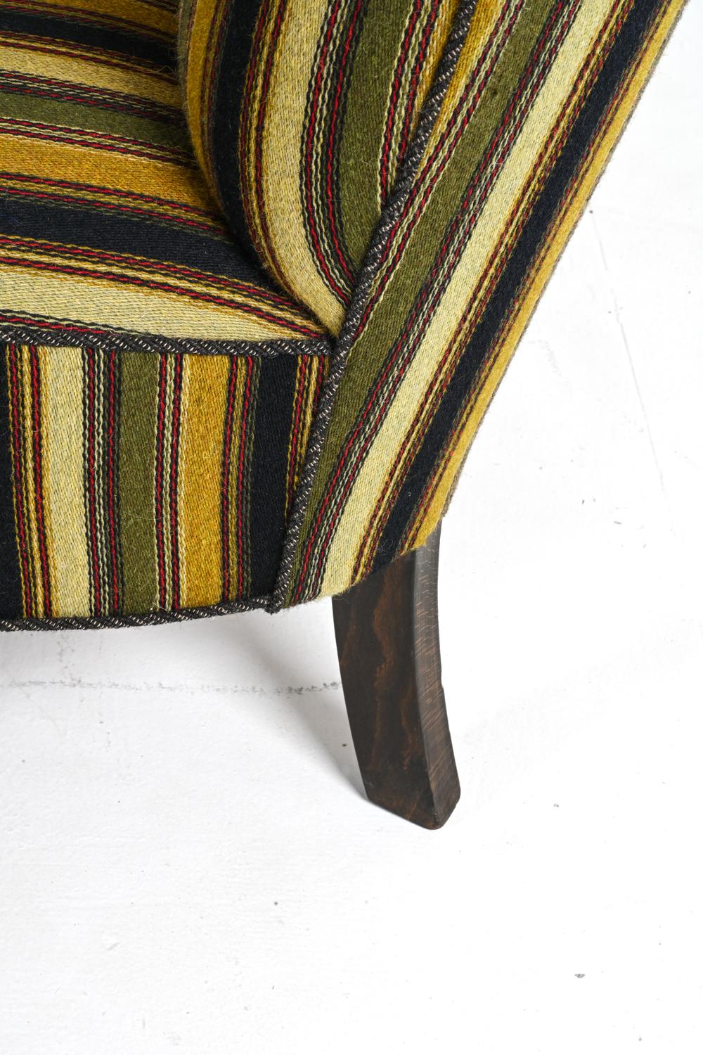 Paire de fauteuils en bois de hêtre de style Fritz Hansen, vers les années 1940 en vente 9