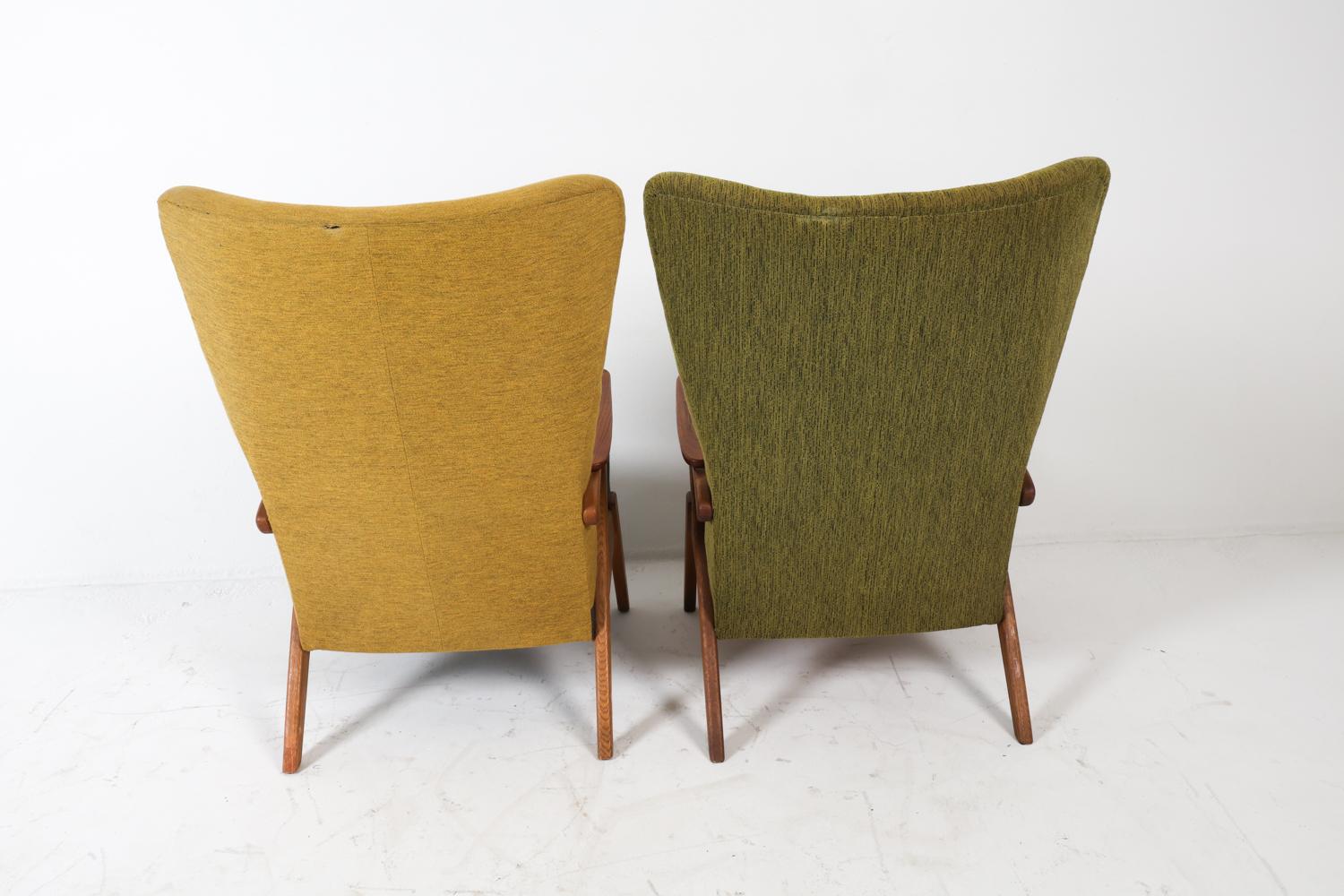 20th Century Pair of Fritz Hansen Style Danish Teak Lounge Chairs, Circa 1960s For Sale