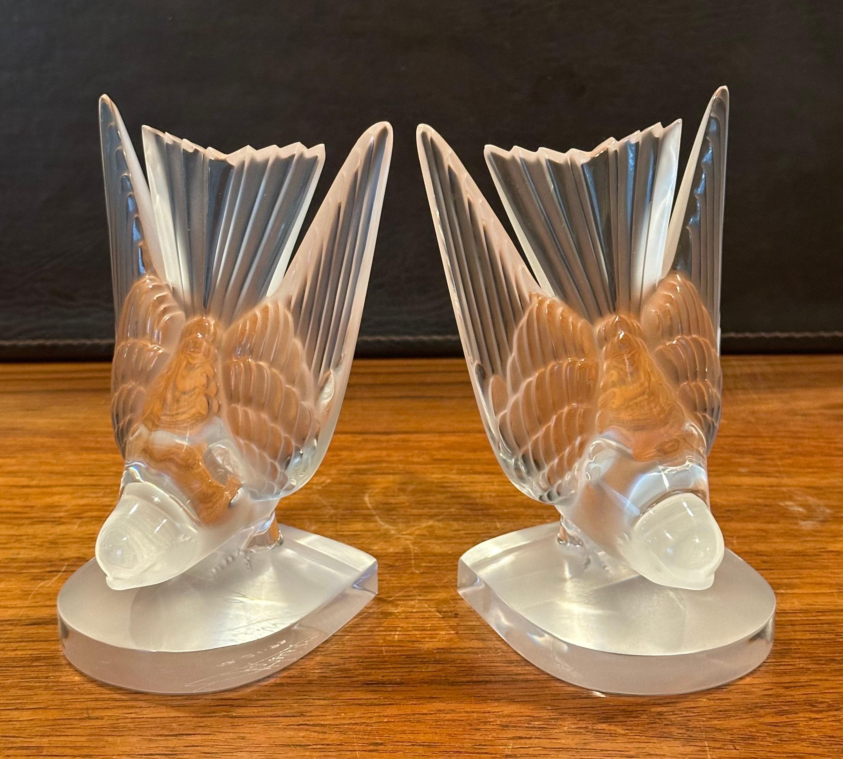 Pair of Frosted Crystal Hirondelle / Swallow Bookends by Lalique of France For Sale 3