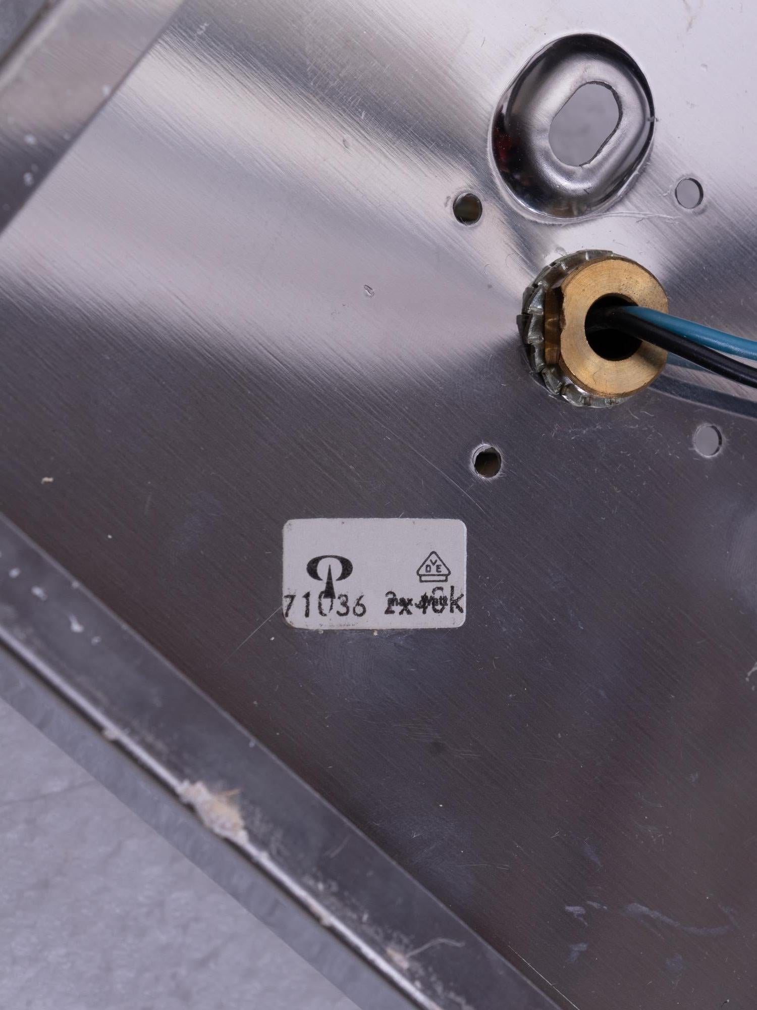 Coppia di luci da parete e da soffitto a cubetti di ghiaccio smerigliati in vetro di Peill & Putzler 1970 in vendita 2