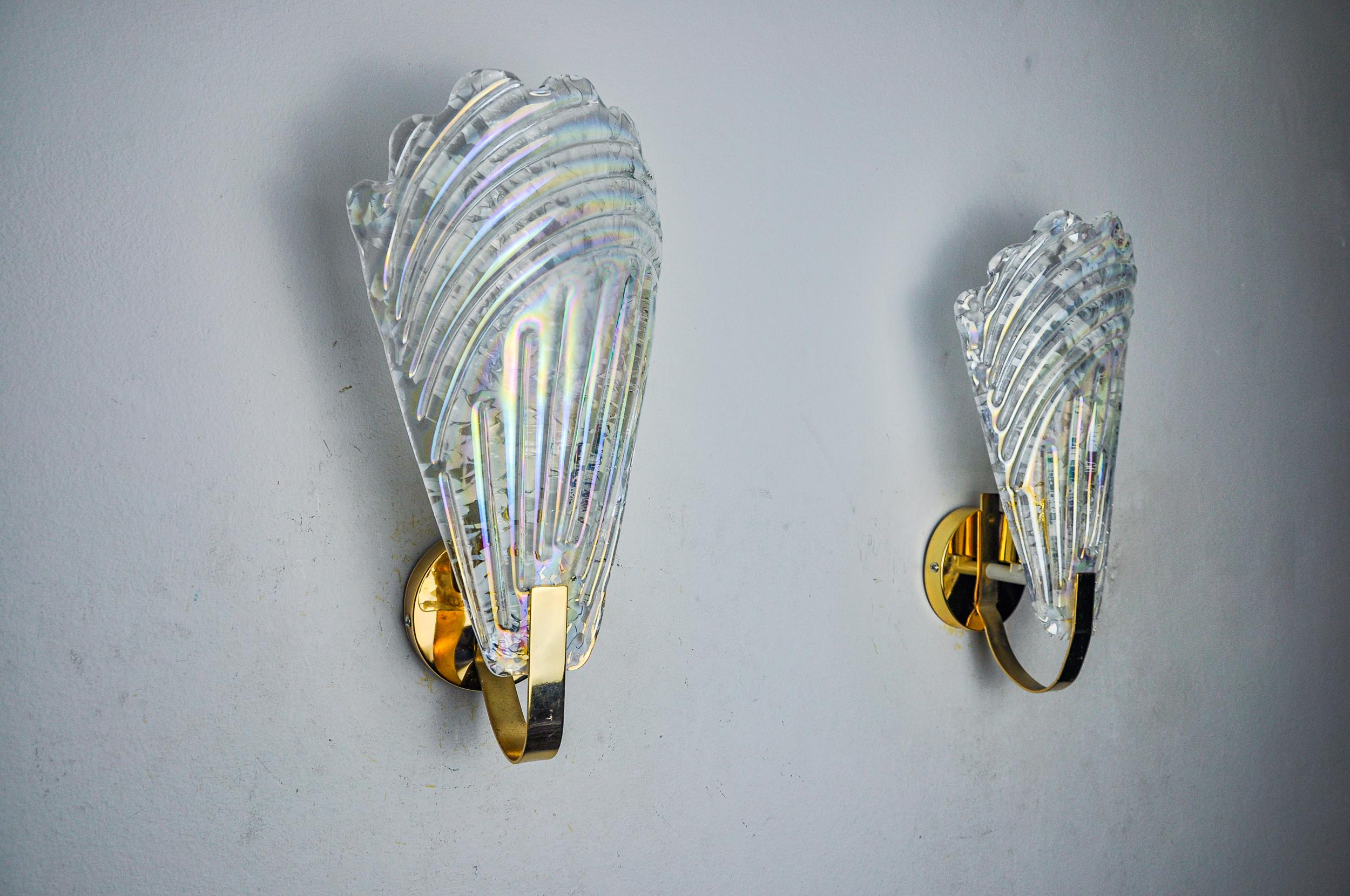 Italian Pair of frosted leaf sconces, Murano glass, Italy, 1970 For Sale
