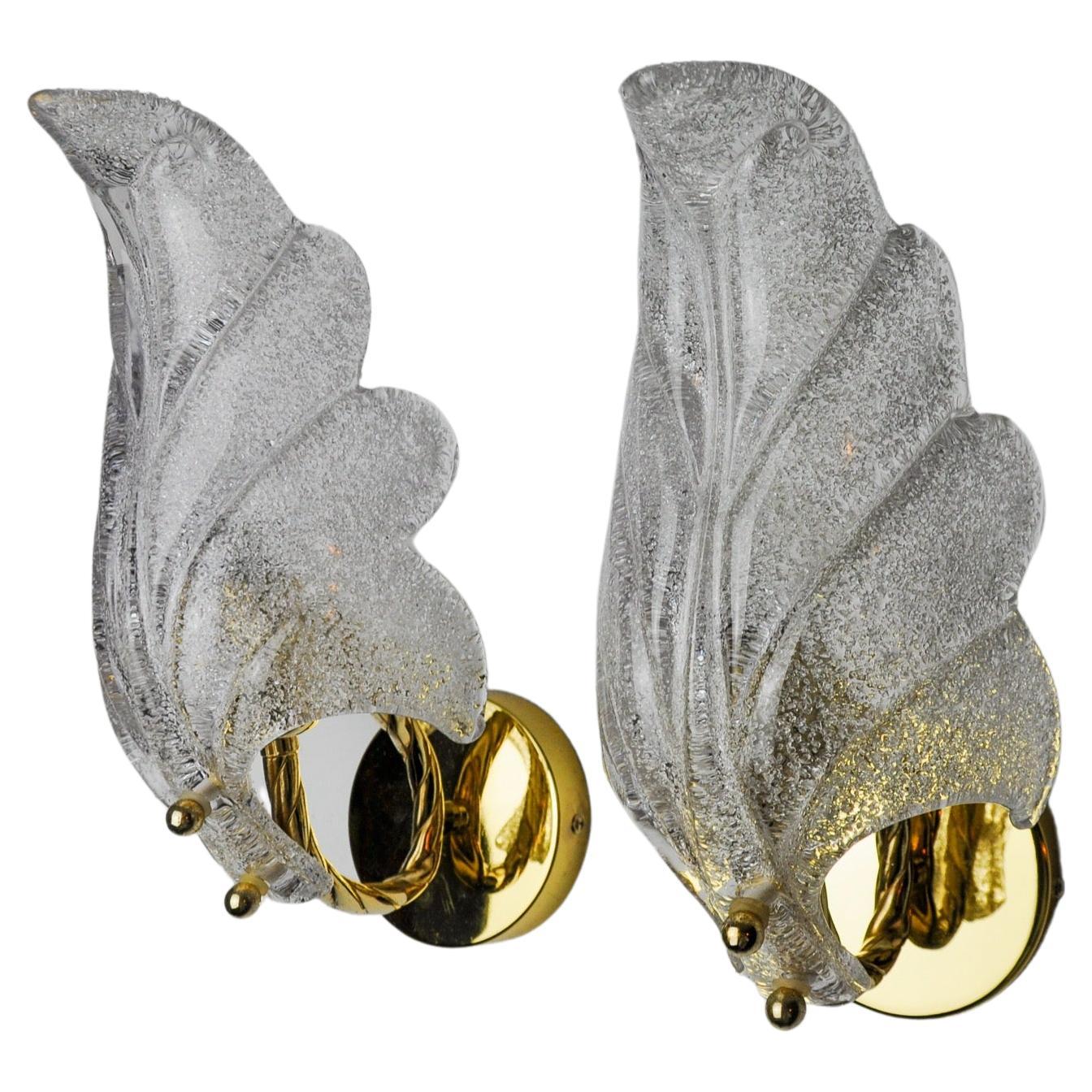 Pair of frosted leaf wall lights, Murano glass, Italy, 1970 For Sale