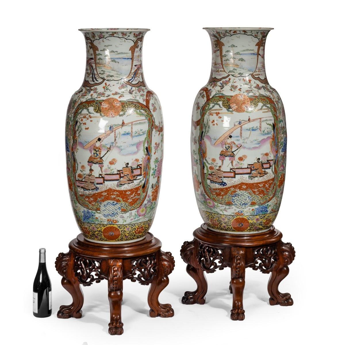 Pair of Fukagawa Polychrome Porcelain Vases 1
