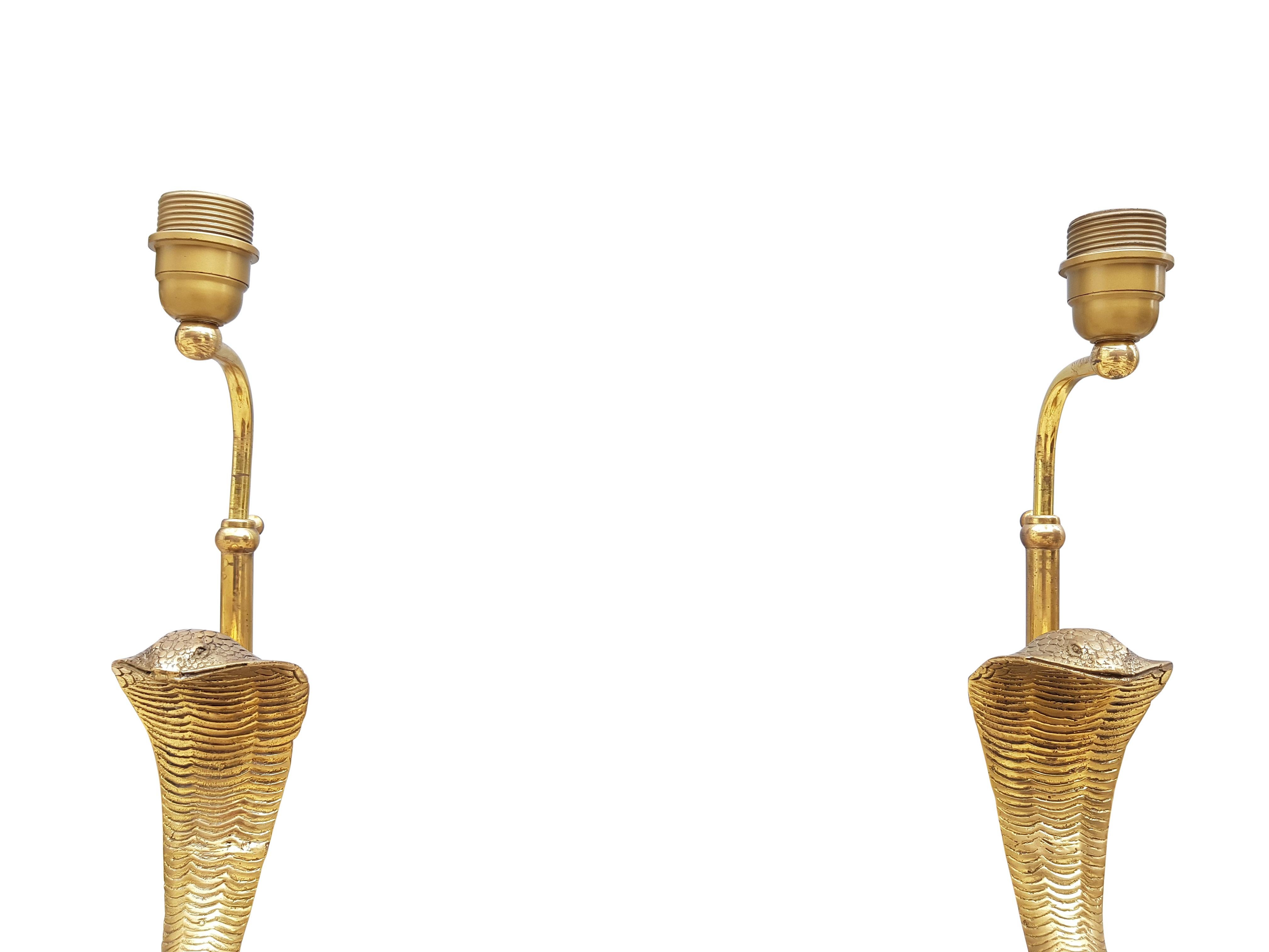 Pair of Full Brass Cobra Snake Lamp Style Maison Jansen In Excellent Condition In De Klinge, BE