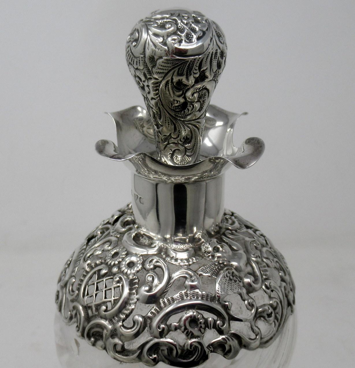 Hand-Carved Pair of Full Lead Crystal Hallmark Sterling Silver Spirits Wine Decanters, 1899