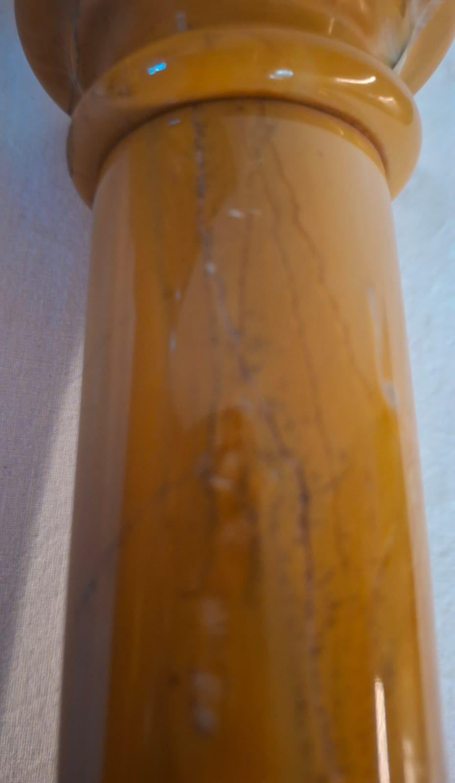 Pareja de columnas de luz de sobremesa de mármol,  Años 70 Italia en venta 5