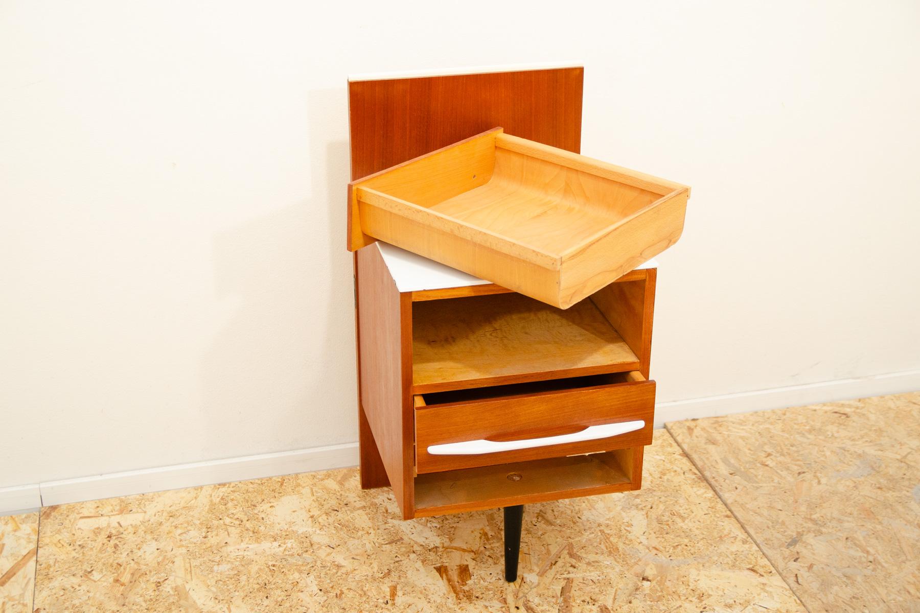 Pair of fully renovated bedside tables by Mojmír Požár, 1960´s, Czechoslovakia For Sale 10
