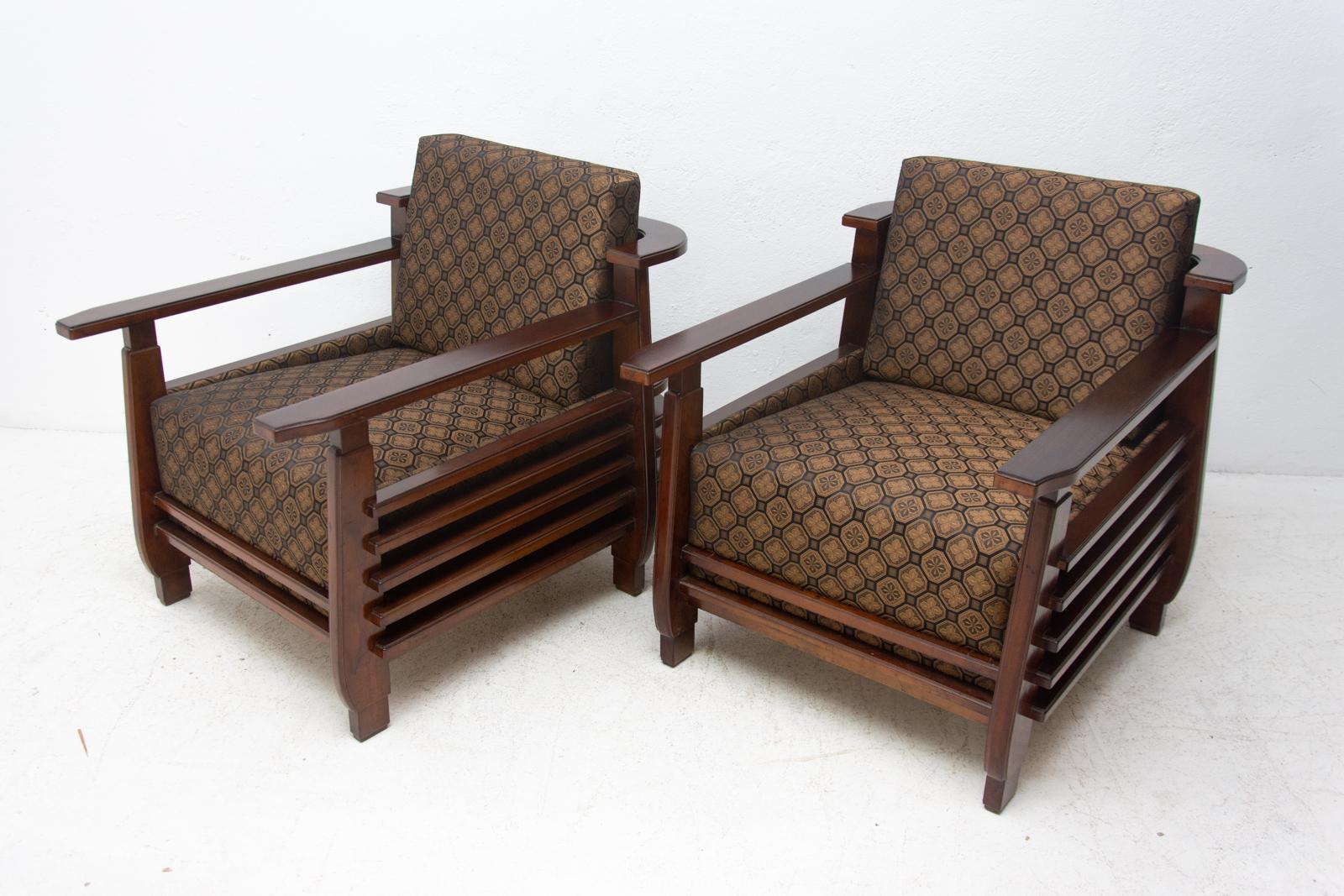 20th Century Pair of Fully Restored Functionalist Armchairs, 1930s, Austria, Bauhaus Period For Sale