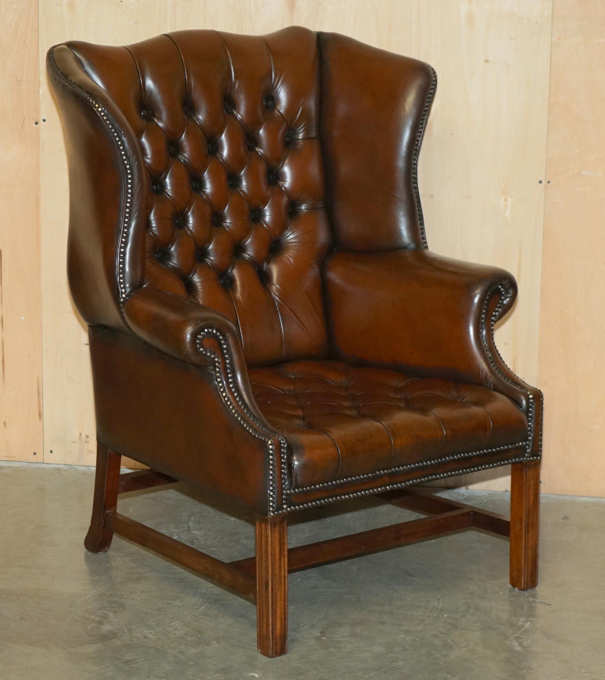PAIR OF FULLY RESTORED GEORGIAN H FRAMED CHESTERFIELD TUFTED WINGBACK ARMCHAIRs For Sale 10