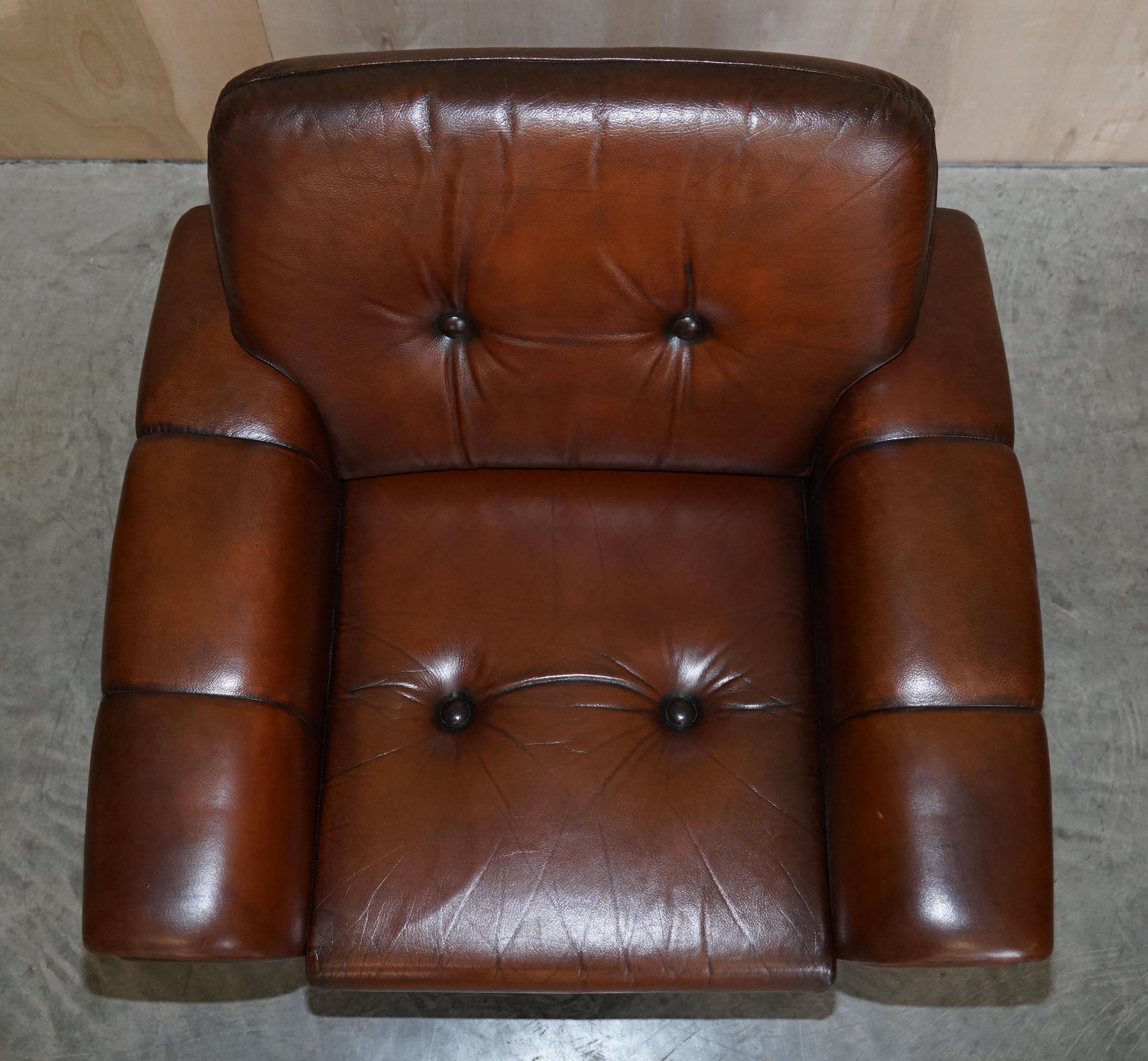 Pair of Fully Restored Vintage Dutch Mid-Century Modern Brown Leather Armchairs For Sale 7