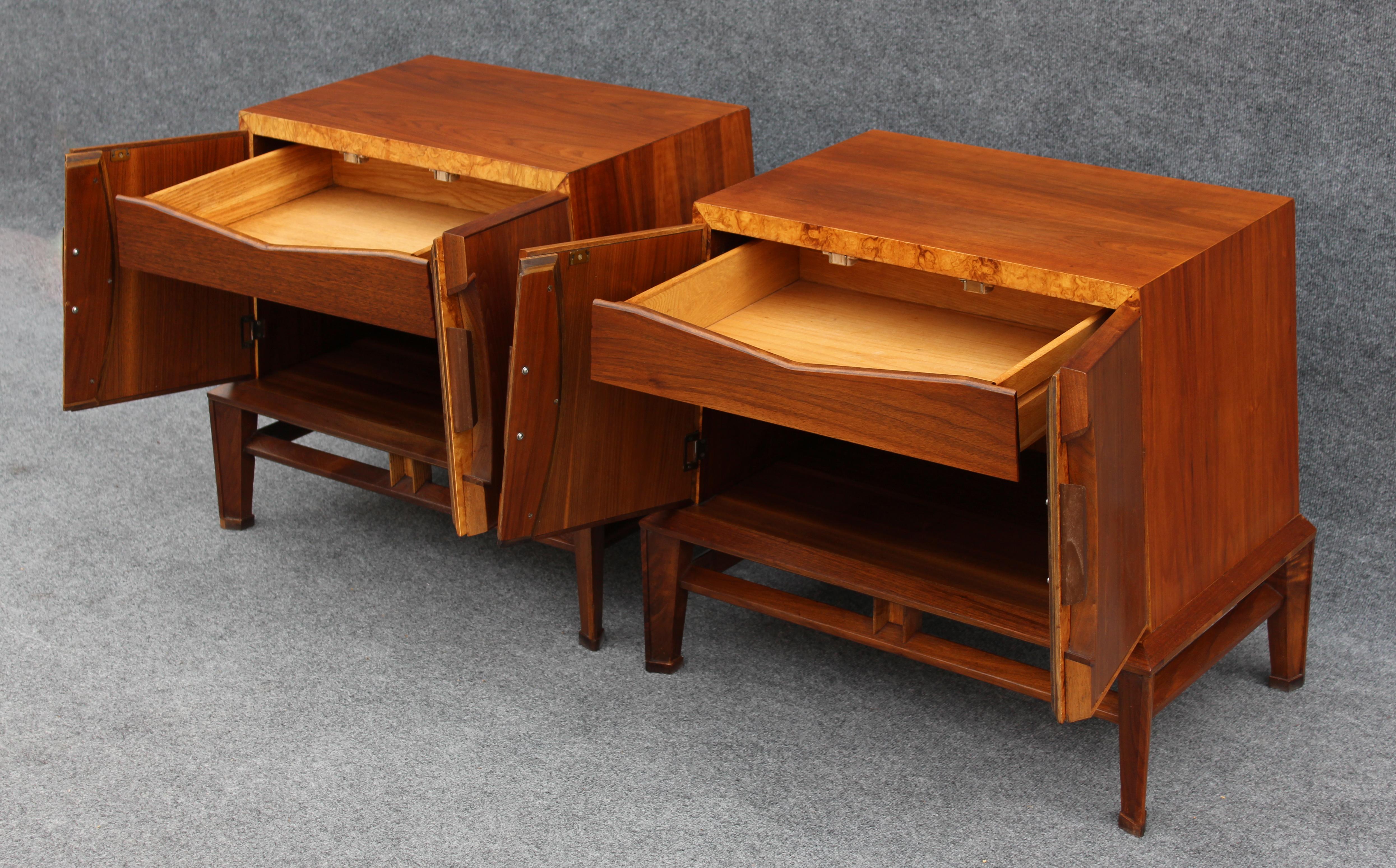 Pair of Fully Restored Walnut & Burl Helen Hobey for Baker Nightstands 8