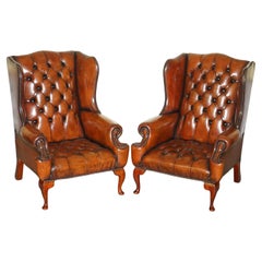 Paire de fauteuils WILLIAM MORRIS ARM CHESTERFIELD TUFTED WINGBACK entièrement restaurés
