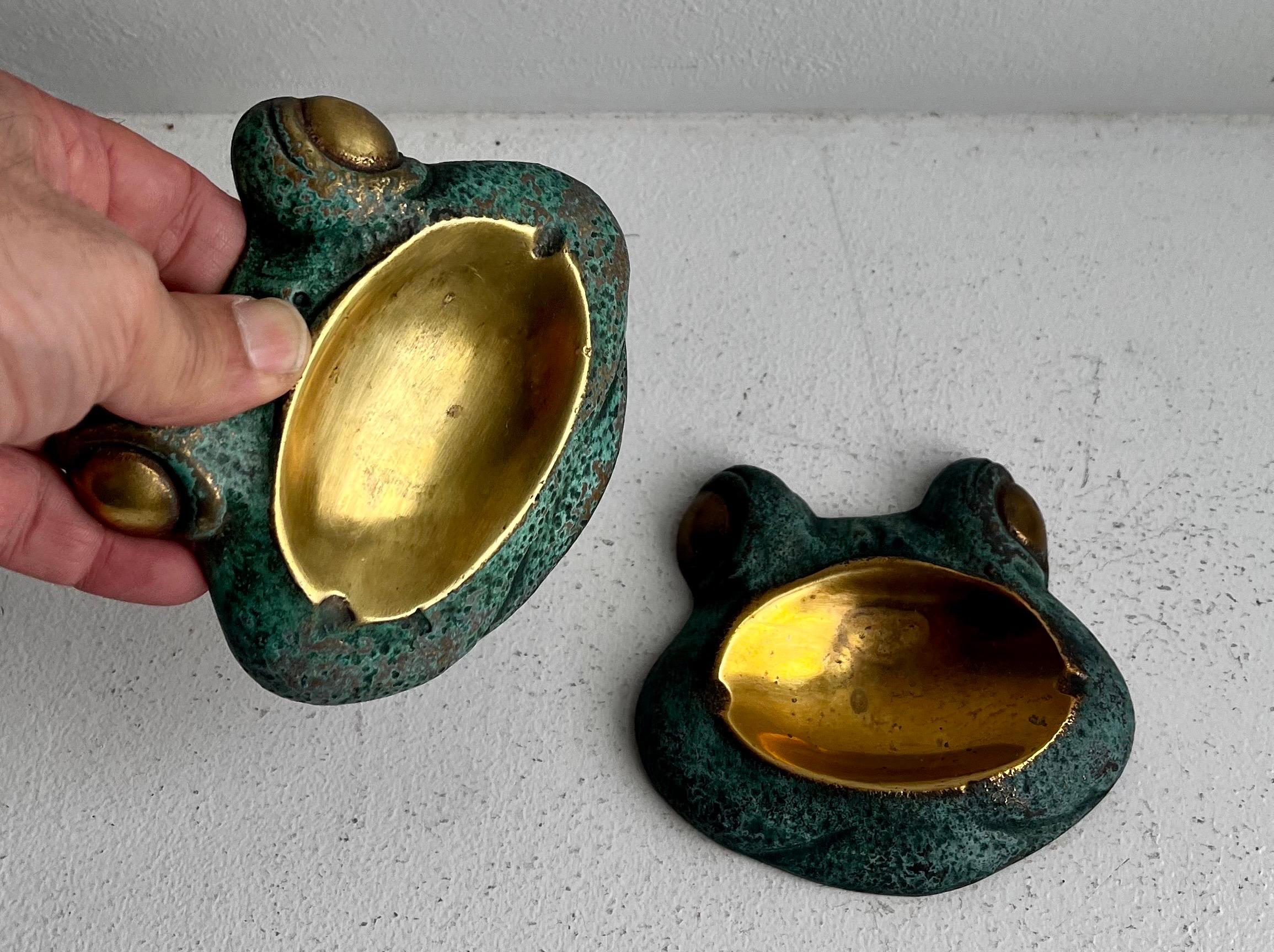 XX secolo Coppia di posacenere 