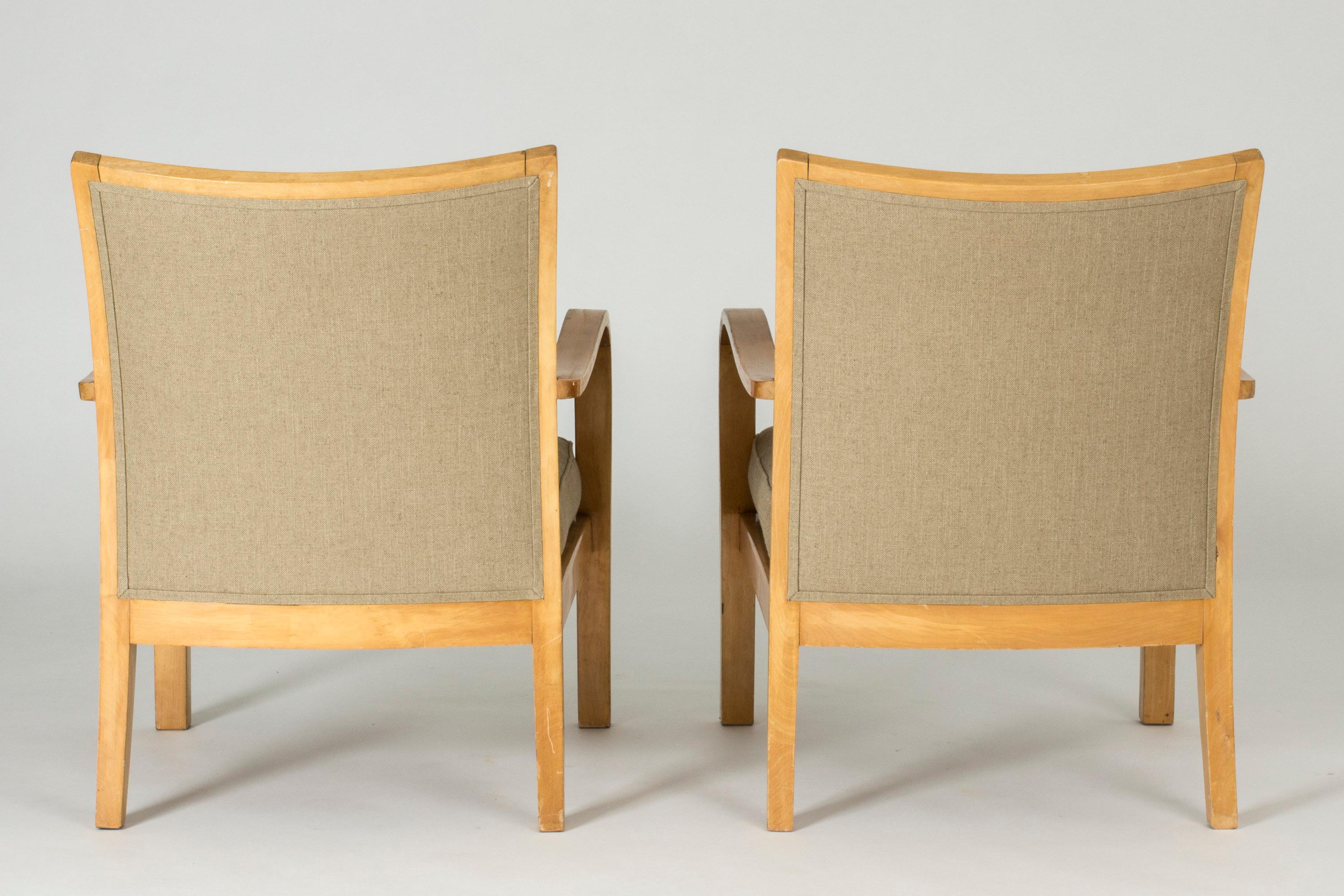 Pair of Functionalist Birch and Linen Lounge Chairs by Axel Larsson for Bodafors In Good Condition For Sale In Stockholm, SE
