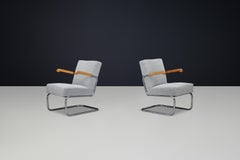 Pair of Functionalist Cantilever Armchairs with Wooden Armrests, Cz 1930