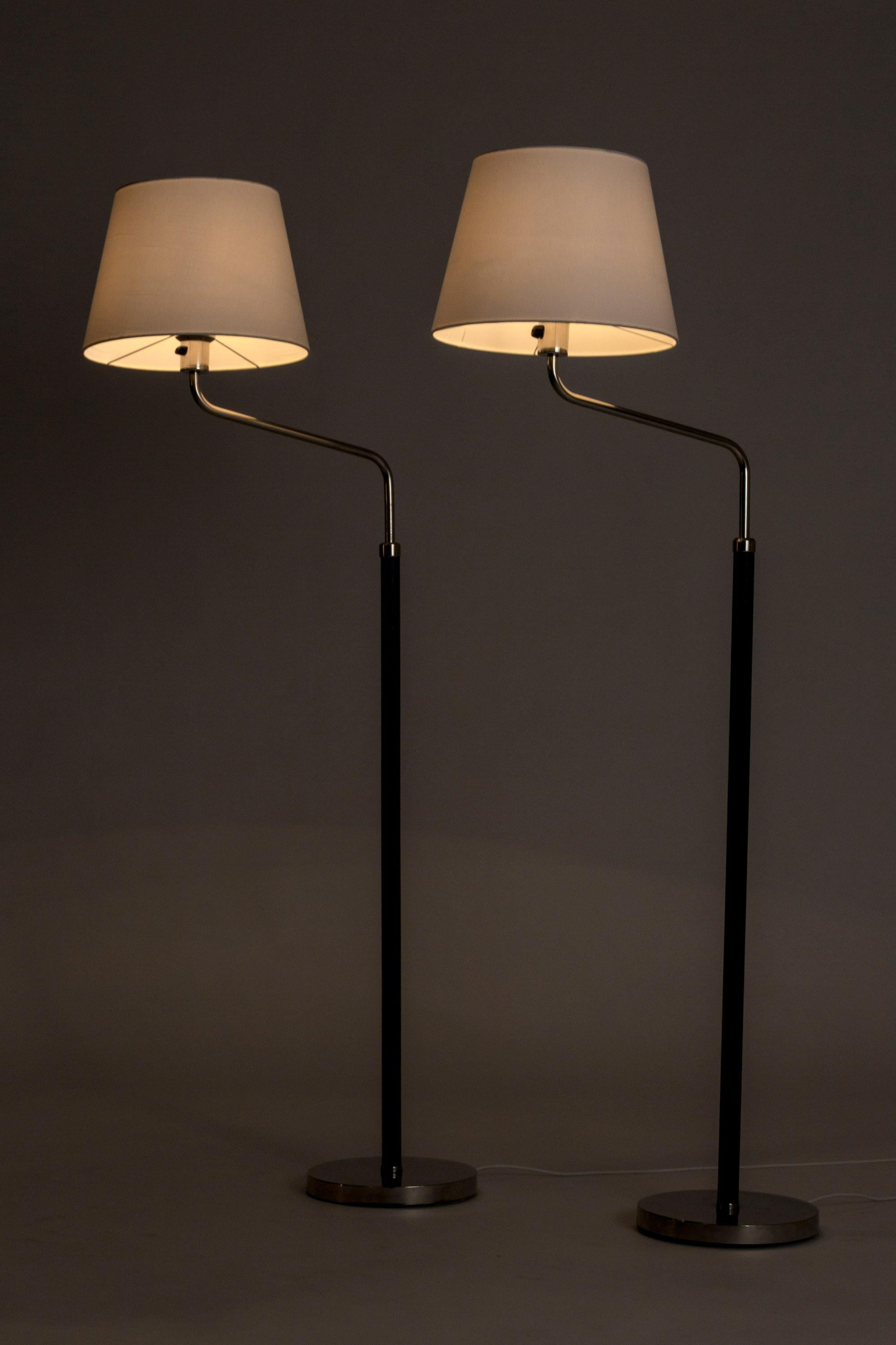 Scandinavian Modern Pair of Functionalist Floor Lamps by Bertil Brisborg For Sale