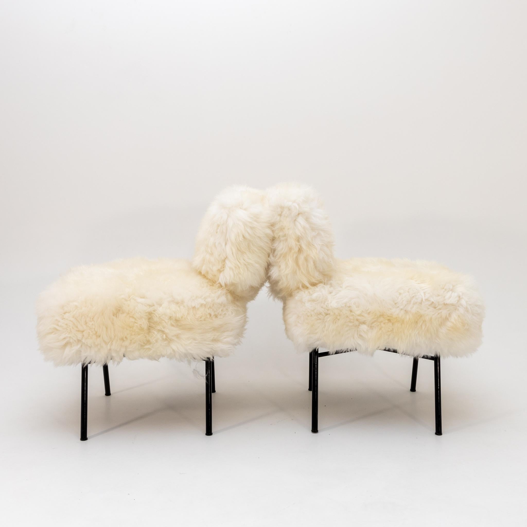 Italian Pair of Fur Slipper Chairs, Italy Mid-20th Century