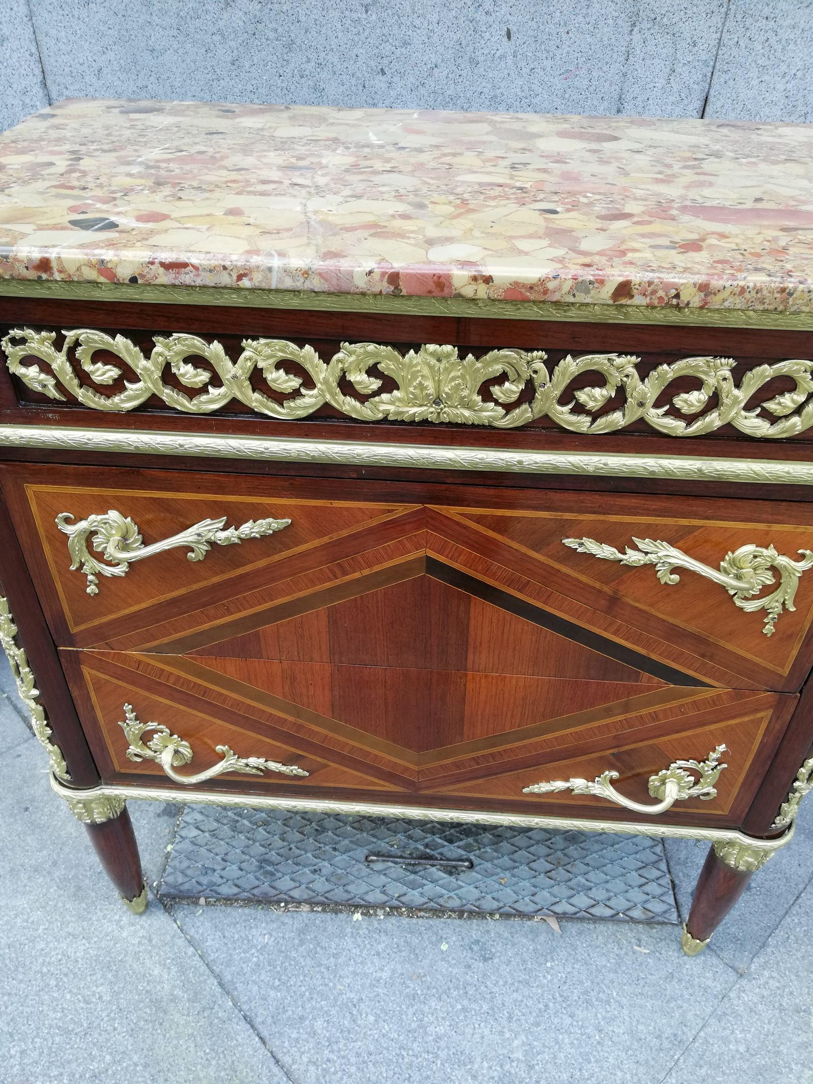 Furniture in Rosewood and Violet Plated 19th Century For Sale 2