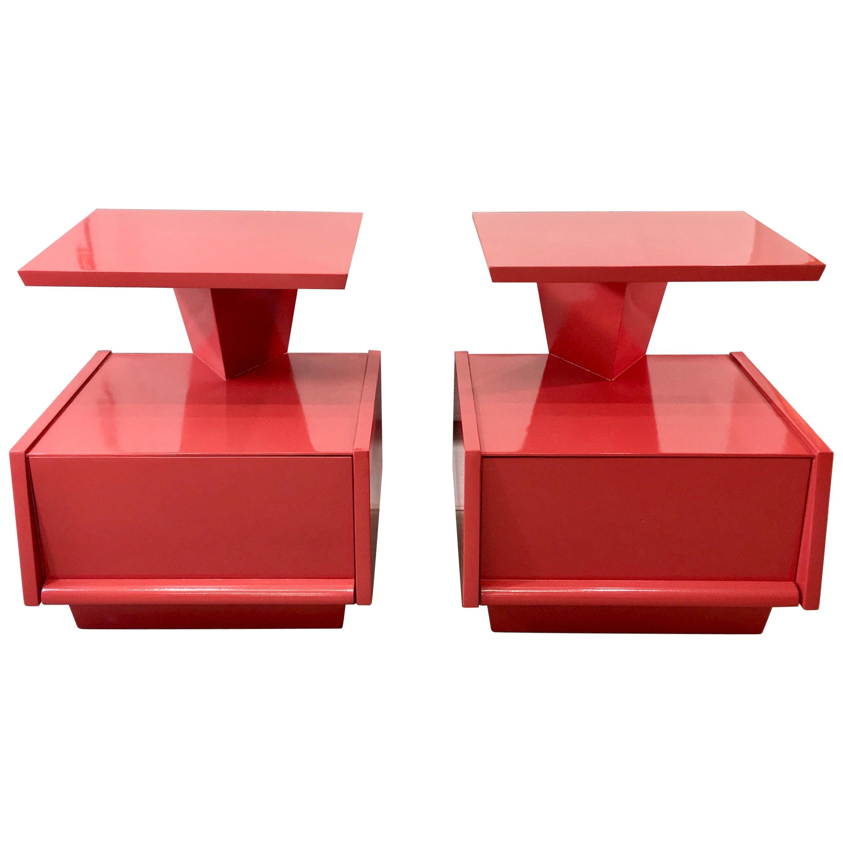 Pair of Futuristic 1950s Lacquered Nightstands by Mengel