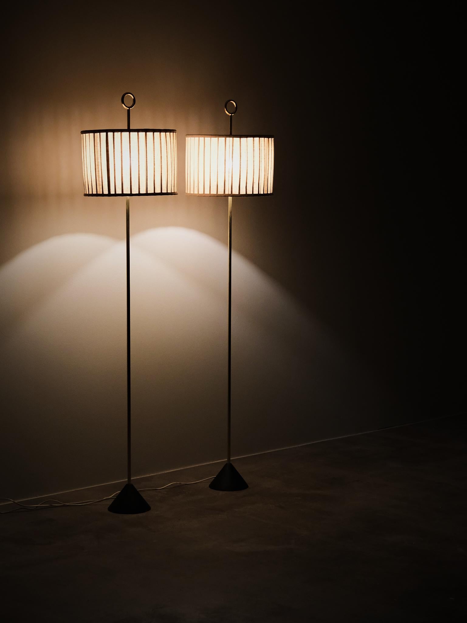 Pair of 'G-20' floor lamps by Hans-Agne Jakobsson, Sweden, 1950s en vente 5