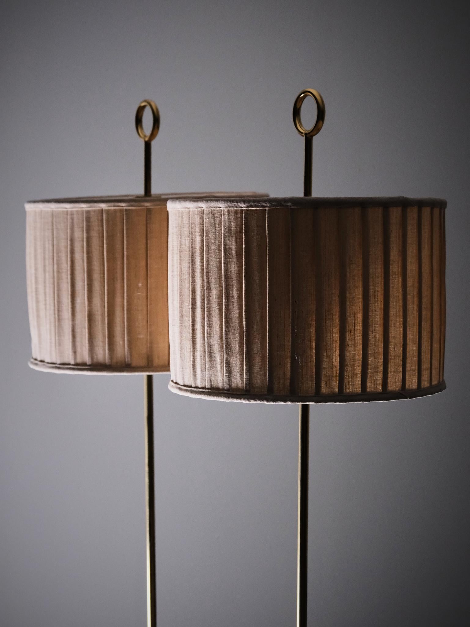 Pair of 'G-20' floor lamps by Hans-Agne Jakobsson, Sweden, 1950s en vente 1
