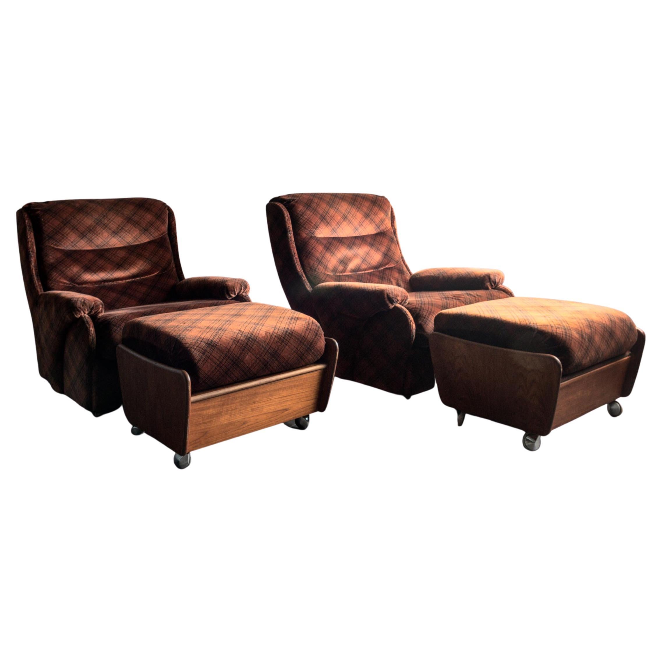 Paar G Plan Mikado-Stühle mit Hockern im Angebot